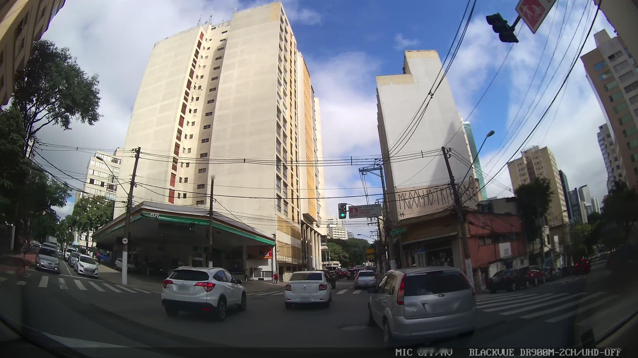 Street view near Quintal Hostel, Paraíso — © marciosampaio (CC BY-SA · Mapillary)