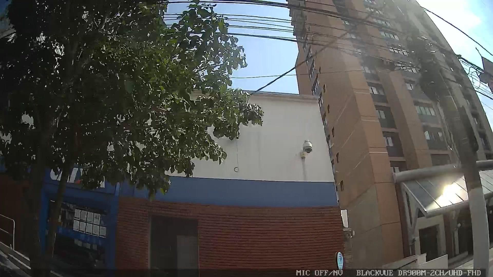 Street view near Saguão Hotel Travel Inn, Moema — © marciosampaio (CC BY-SA · Mapillary)