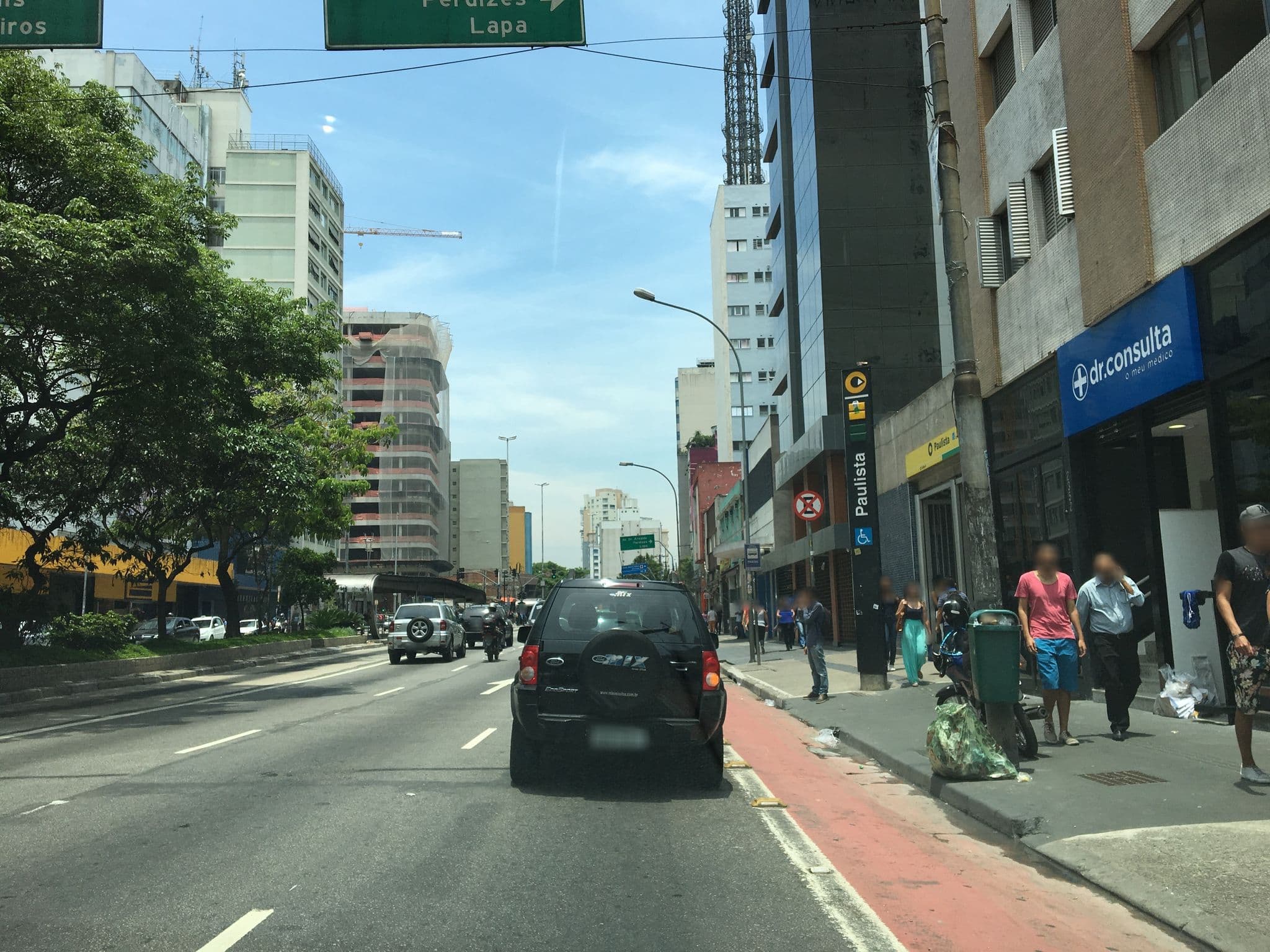 Street view near Apê Smart Studios, Consolação — © ccossio (CC BY-SA · Mapillary)