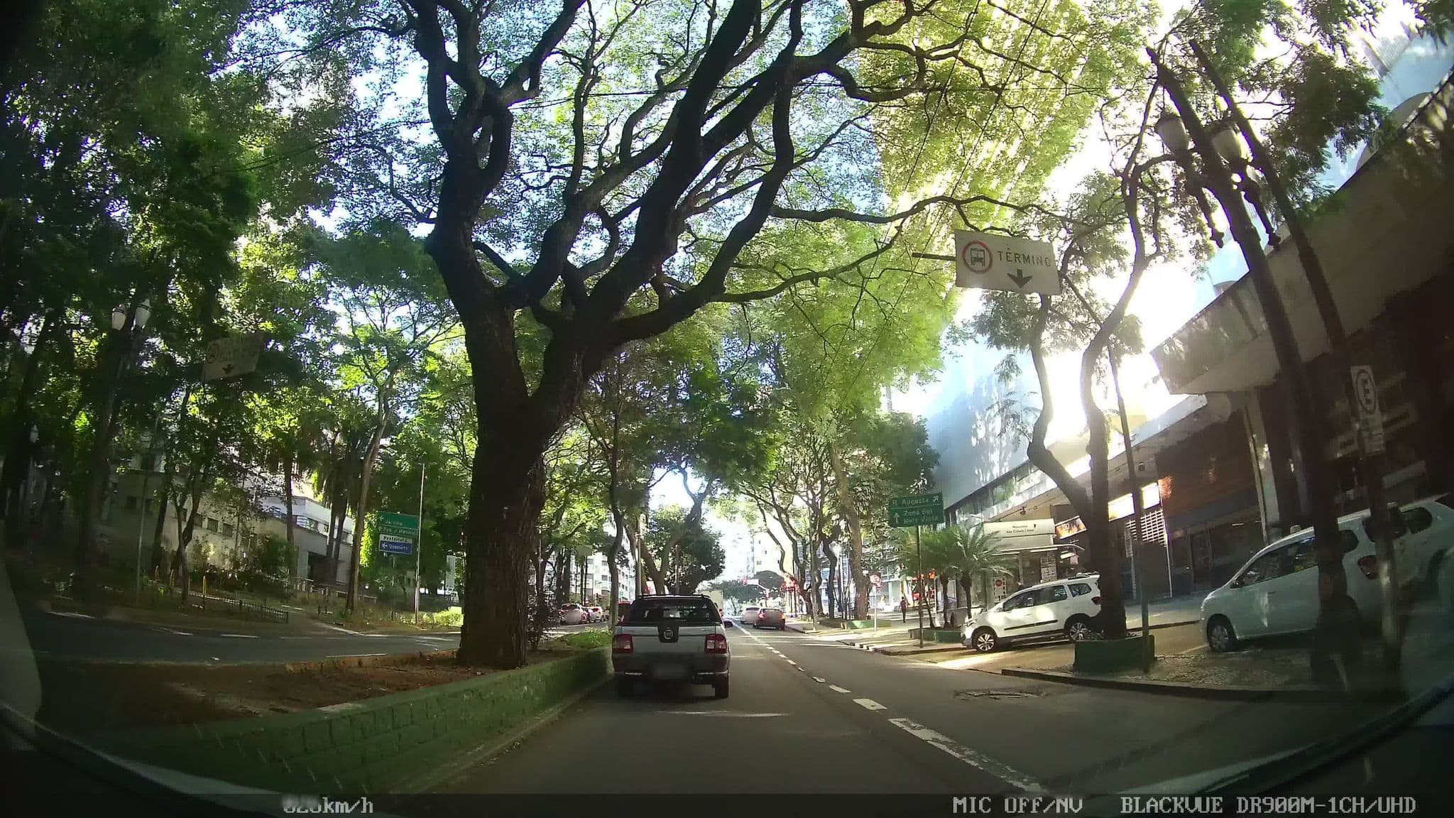 Street view near Sooz Hotel Collecion, Republica — © kaart_2 (CC BY-SA · Mapillary)