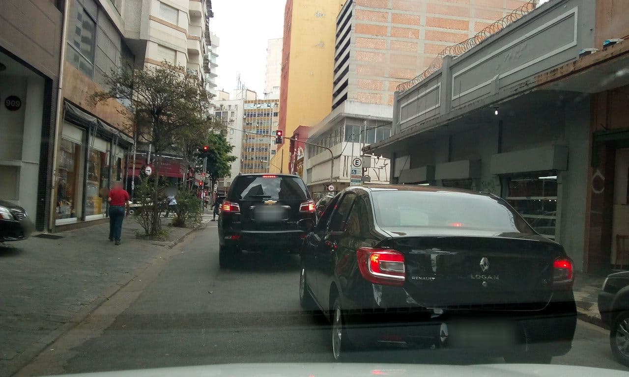 Street view near San Juan Hotéis, Republica — © thierrytelenav (CC BY-SA · Mapillary)