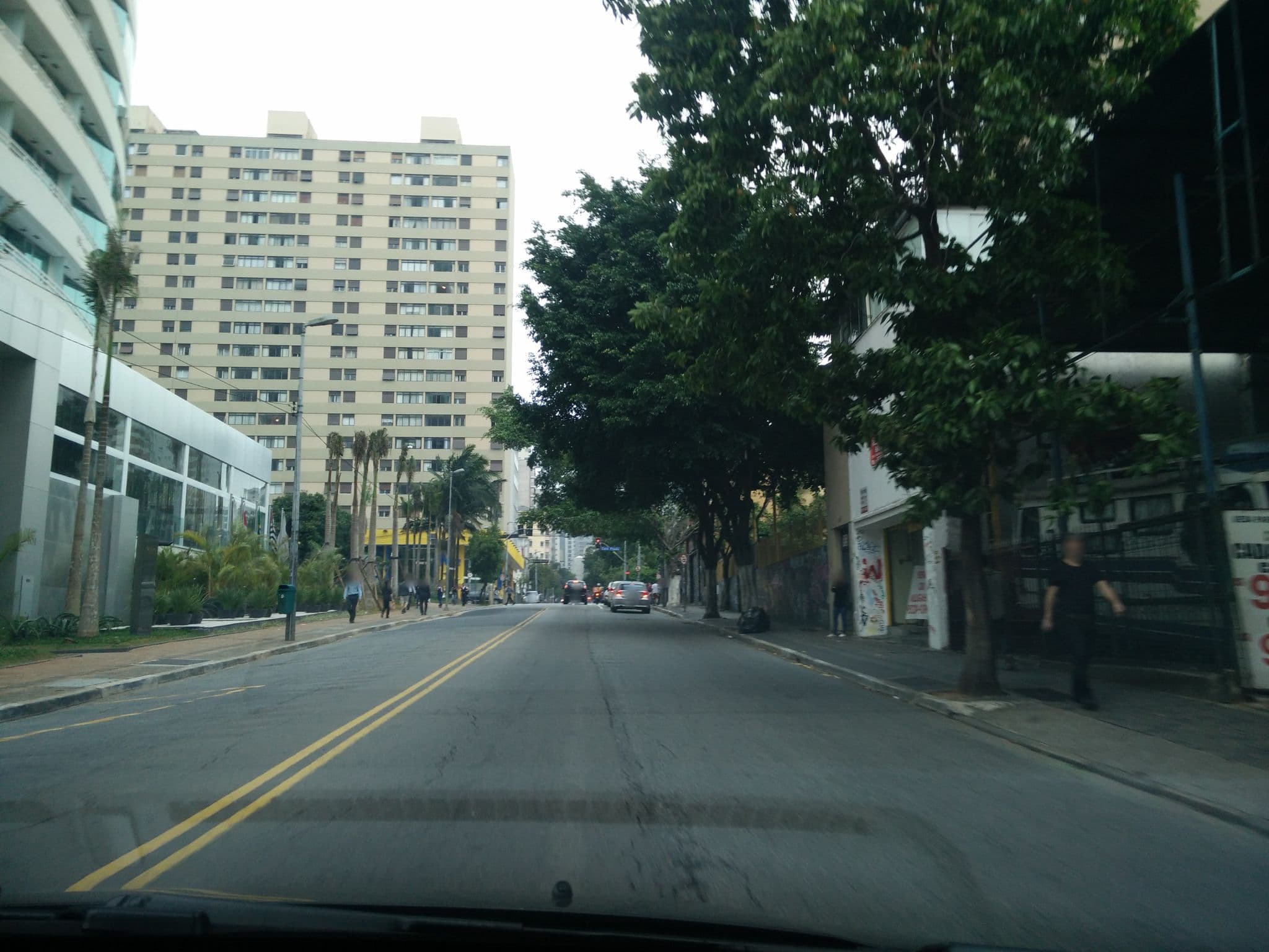 Street view near P2 155 Hotel café da manhã., Republica — © ccossio (CC BY-SA · Mapillary)