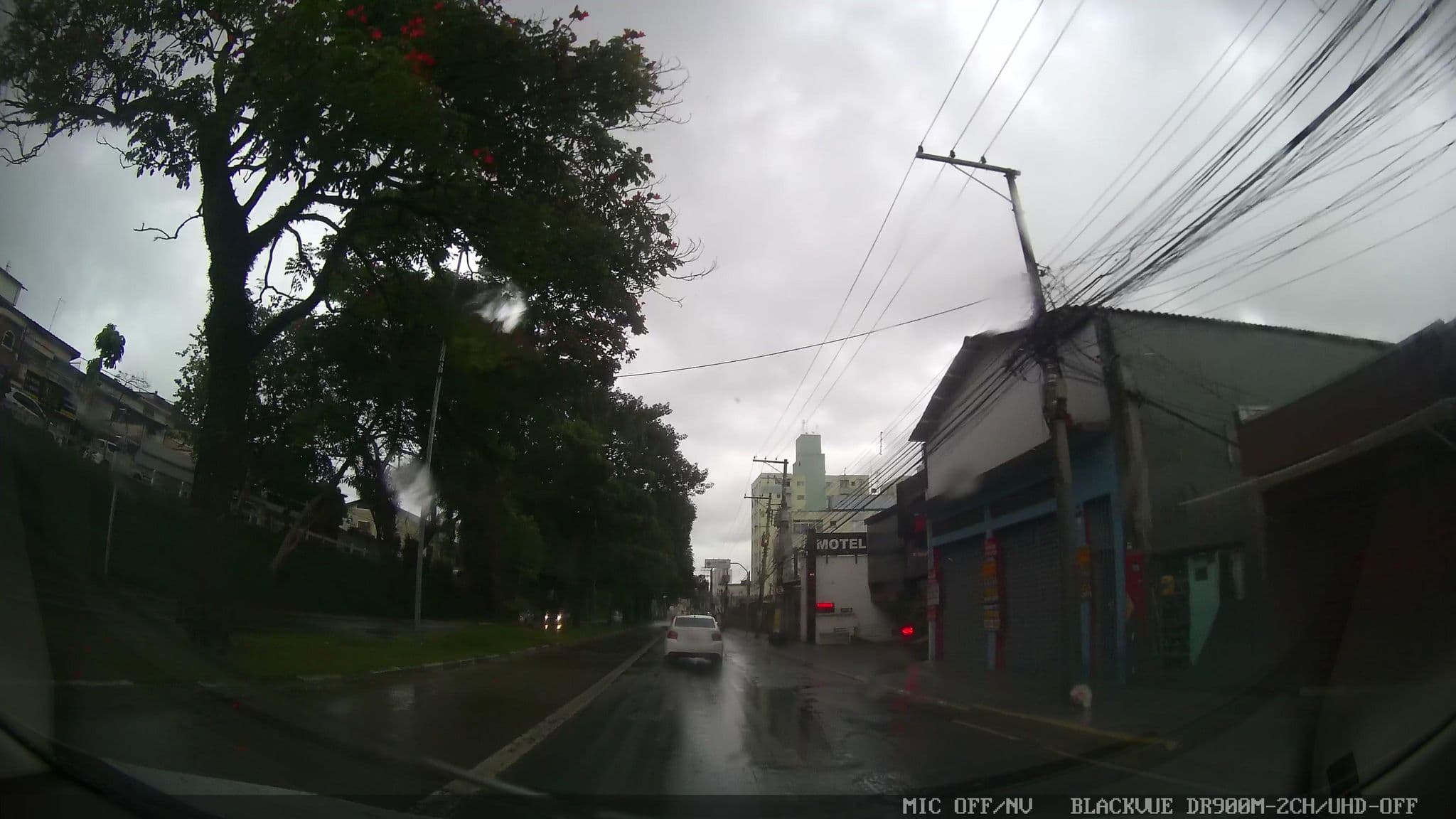 Street view near Hotel Segredos, Guarulhos — © marciosampaio (CC BY-SA · Mapillary)