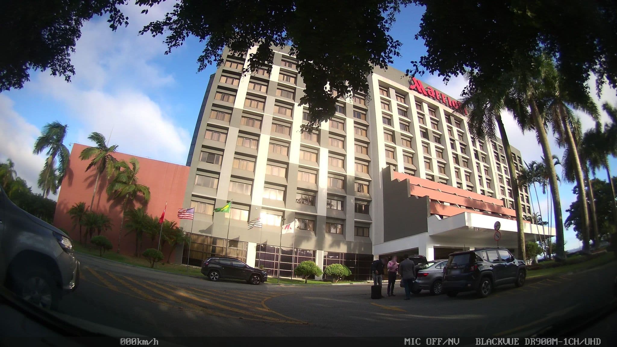 Street view near Marriott Atrium Bar, Guarulhos — © kaart5 (CC BY-SA · Mapillary)