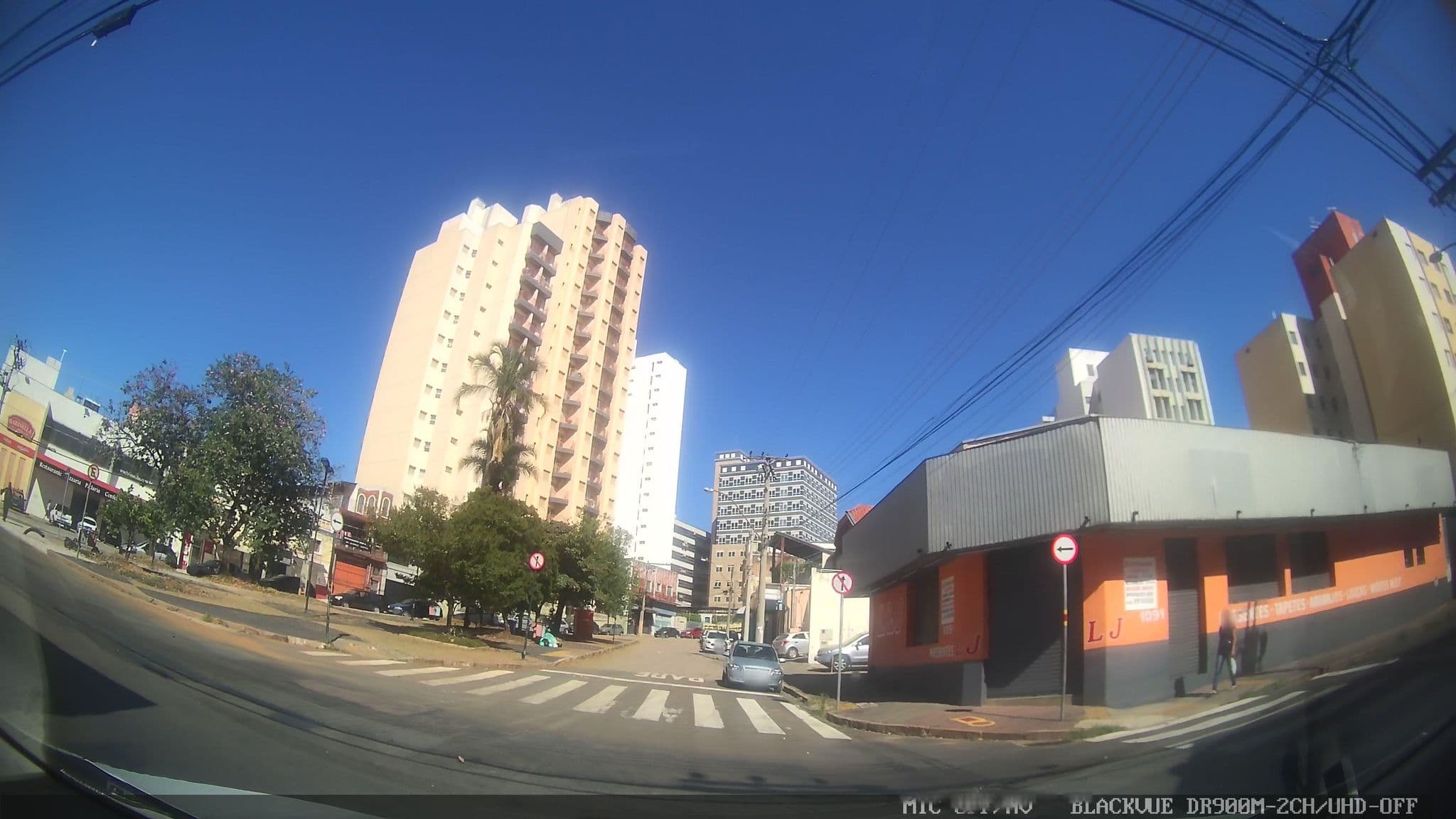 Street view near Hotel 3 Irmãos, Campinas — © marciosampaio (CC BY-SA · Mapillary)