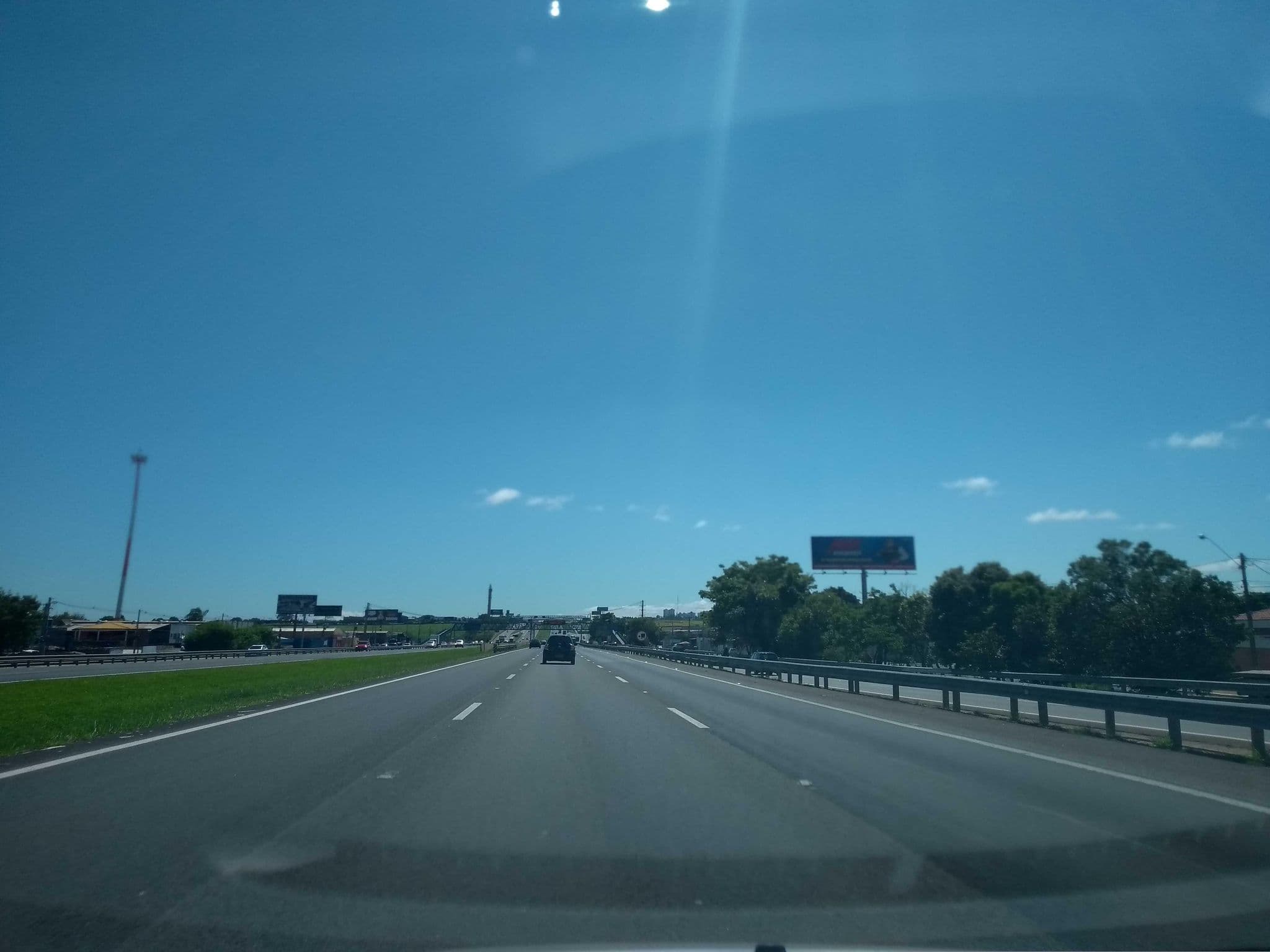 Street view near Hotel Premium Novotel Campinas / SP, Campinas — © and_eng (CC BY-SA · Mapillary)