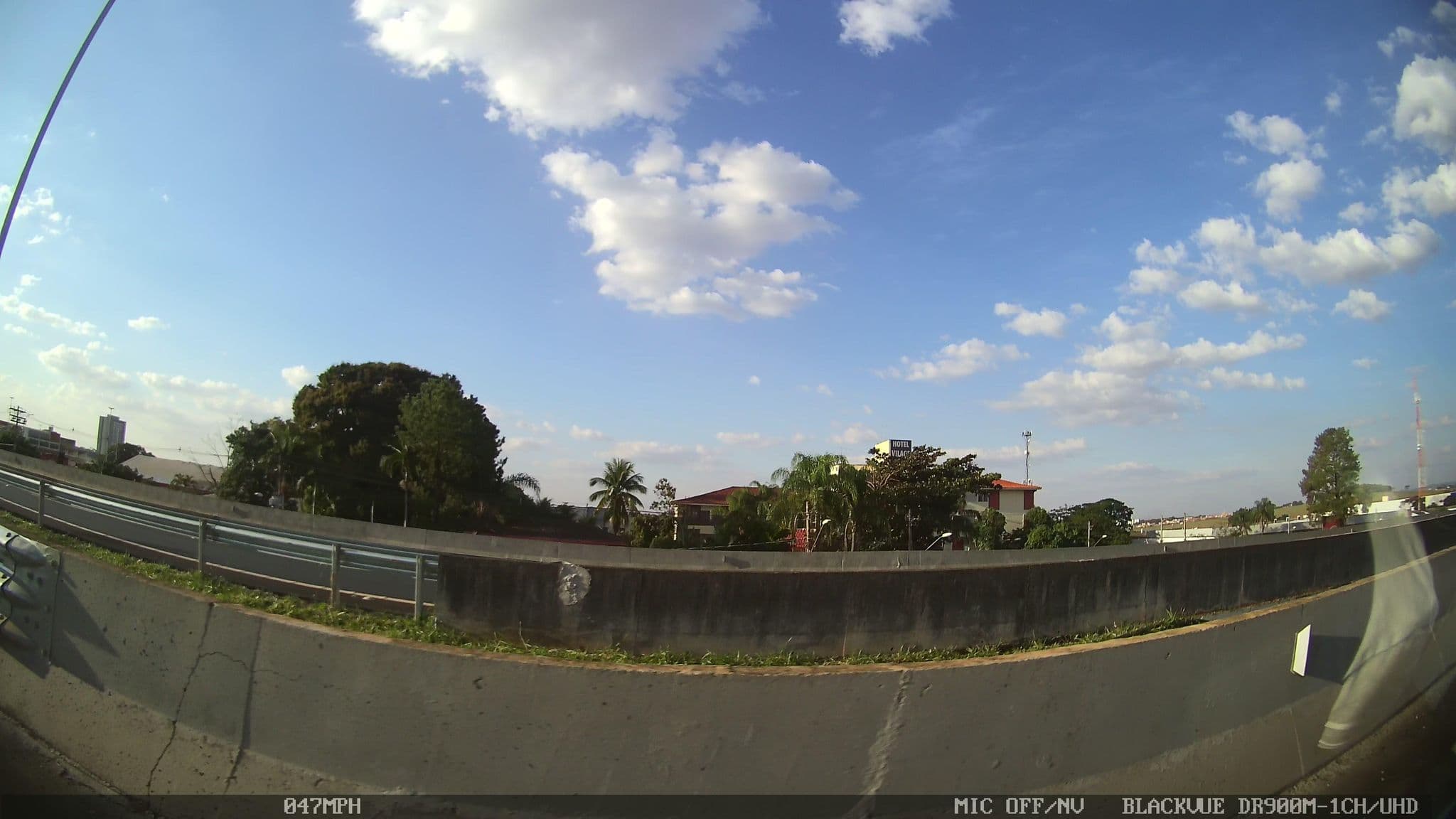 Street view near Hotel Vilage Inn Suíte 621, Ribeirão Preto — © kaart5 (CC BY-SA · Mapillary)