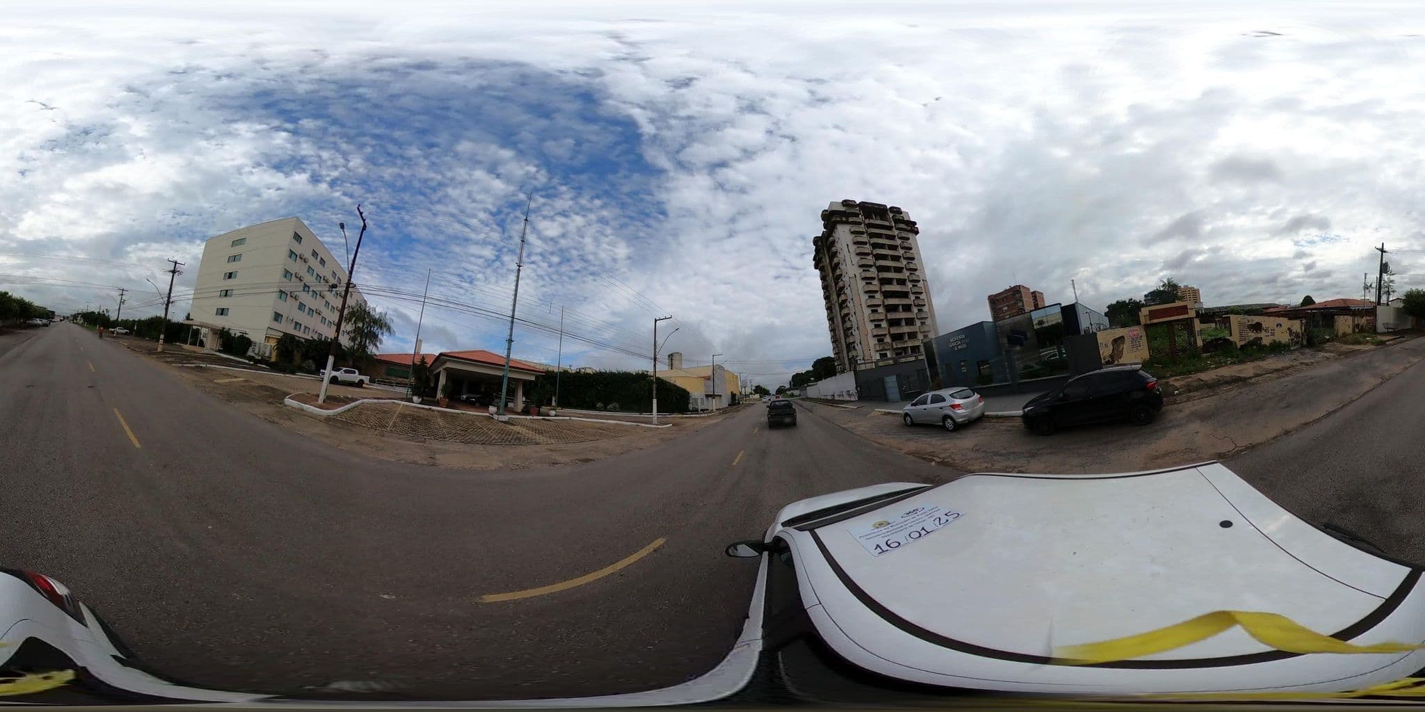 Street view near Hotel Aquarius, Porto Velho — © jaderbavaresco (CC BY-SA · Mapillary)