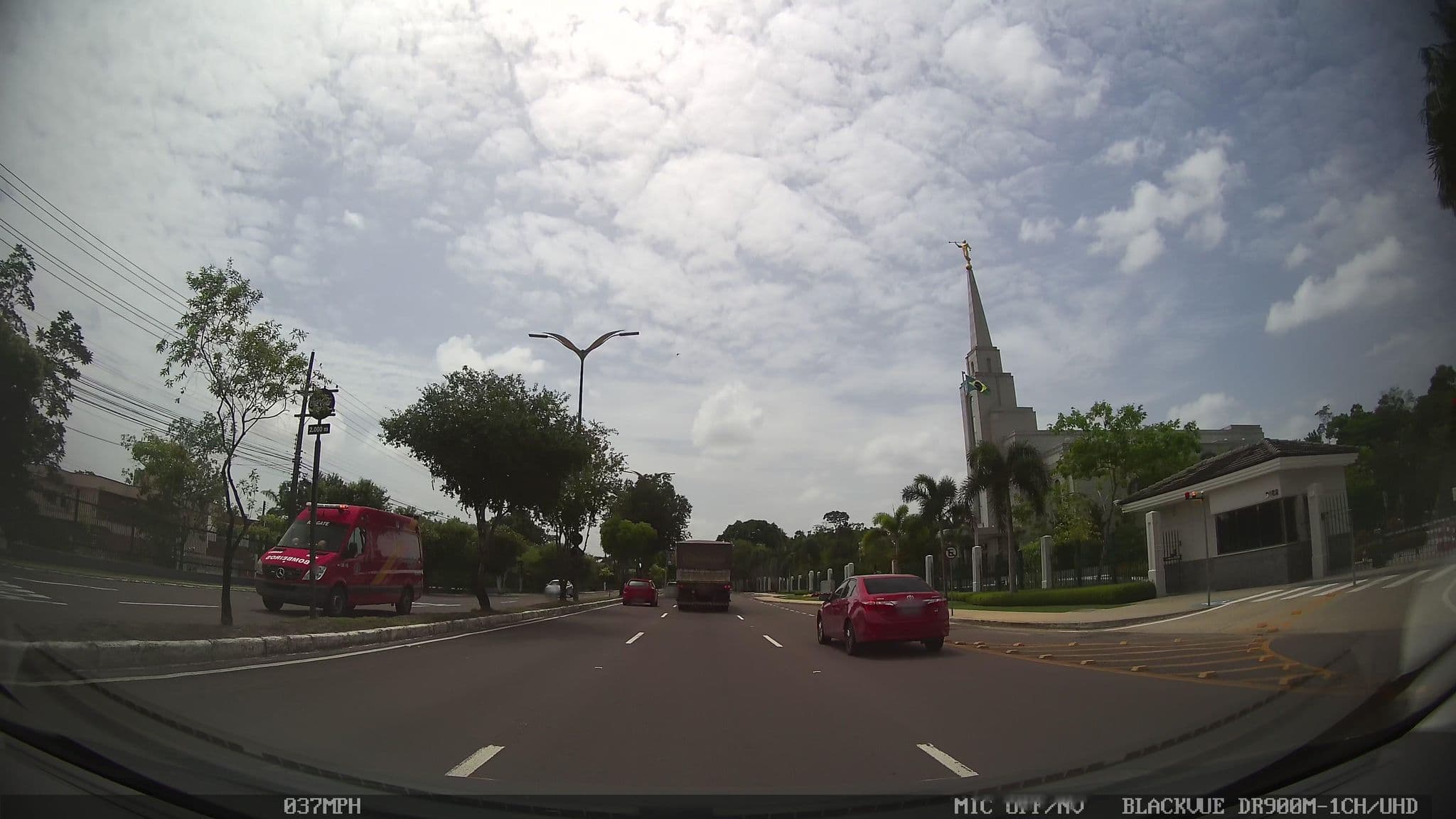 Street view near Alojamento do Templo de Manaus Brasil, Manaus — © kaart_1 (CC BY-SA · Mapillary)