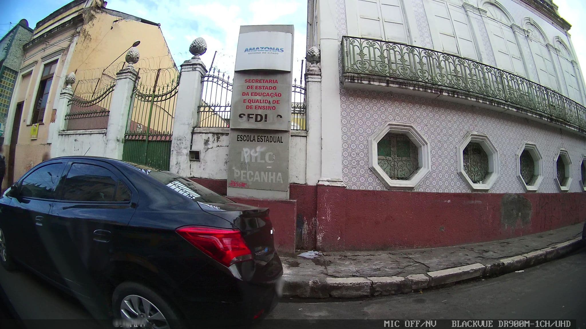 Street view near Hotel Vitória, Manaus — © kaart_1 (CC BY-SA · Mapillary)