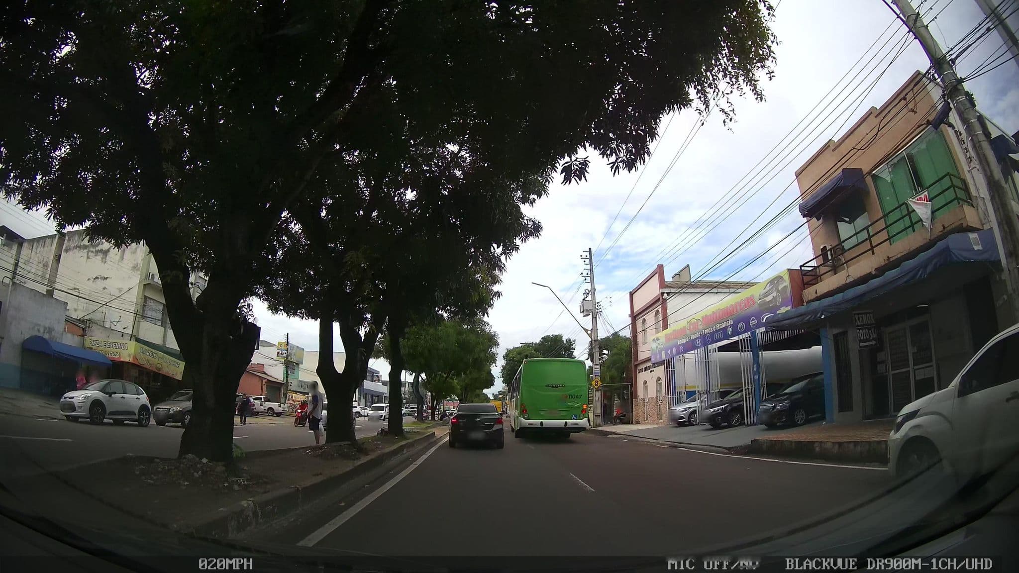 Street view near Hotel Cachoeirinha, Manaus — © kaart_1 (CC BY-SA · Mapillary)