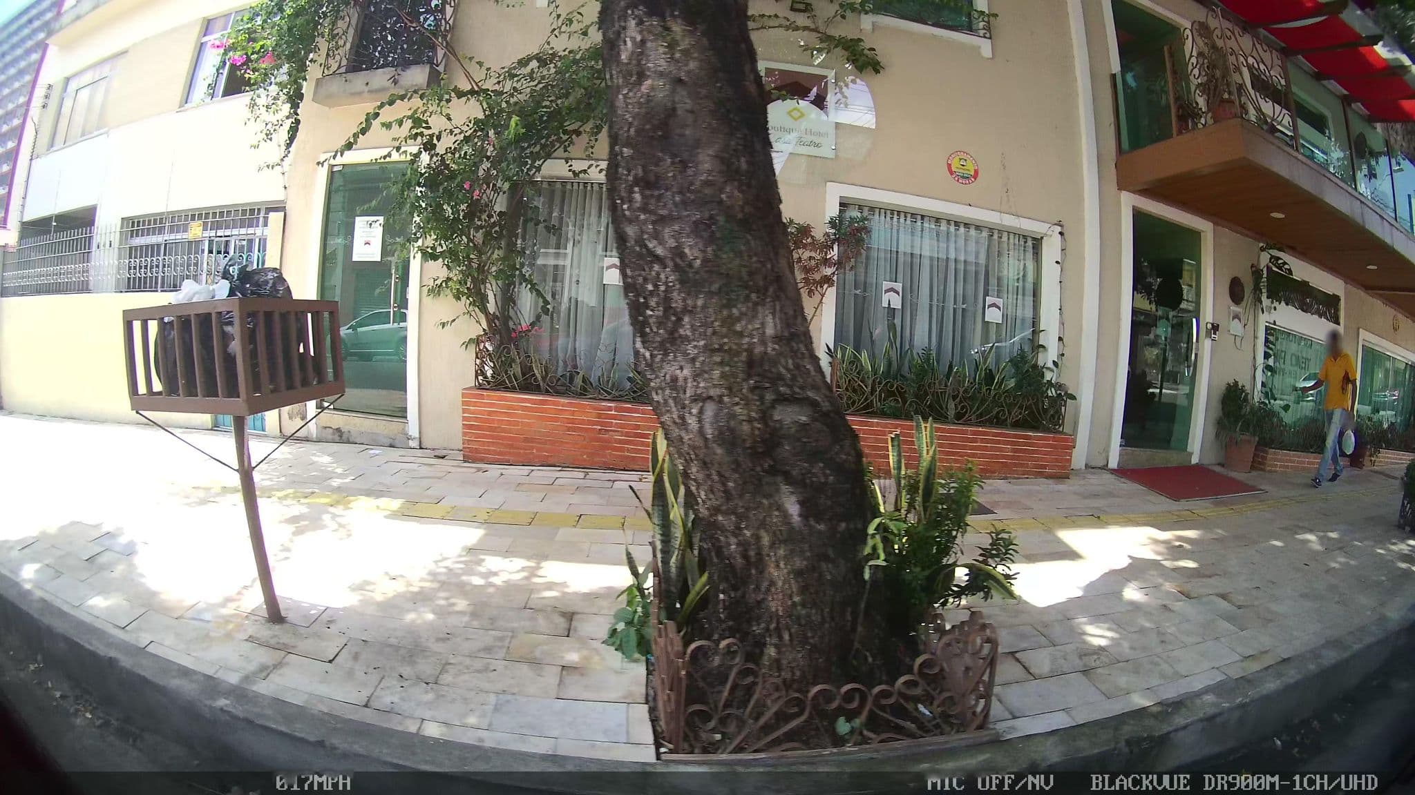 Street view near Local Castle Manaus, Manaus — © kaart_1 (CC BY-SA · Mapillary)