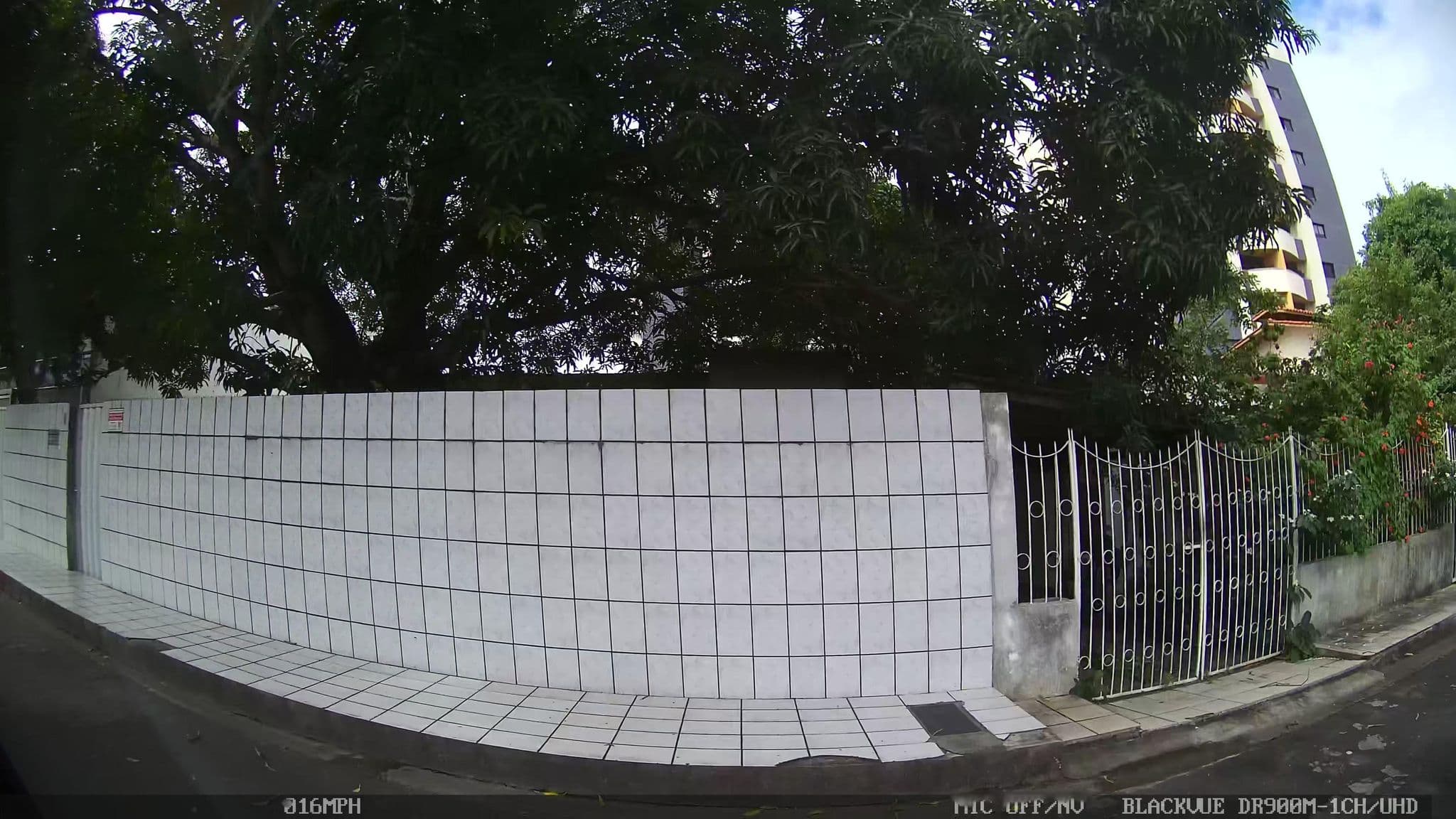Street view near Hotel Manaus, Manaus — © kaart_1 (CC BY-SA · Mapillary)