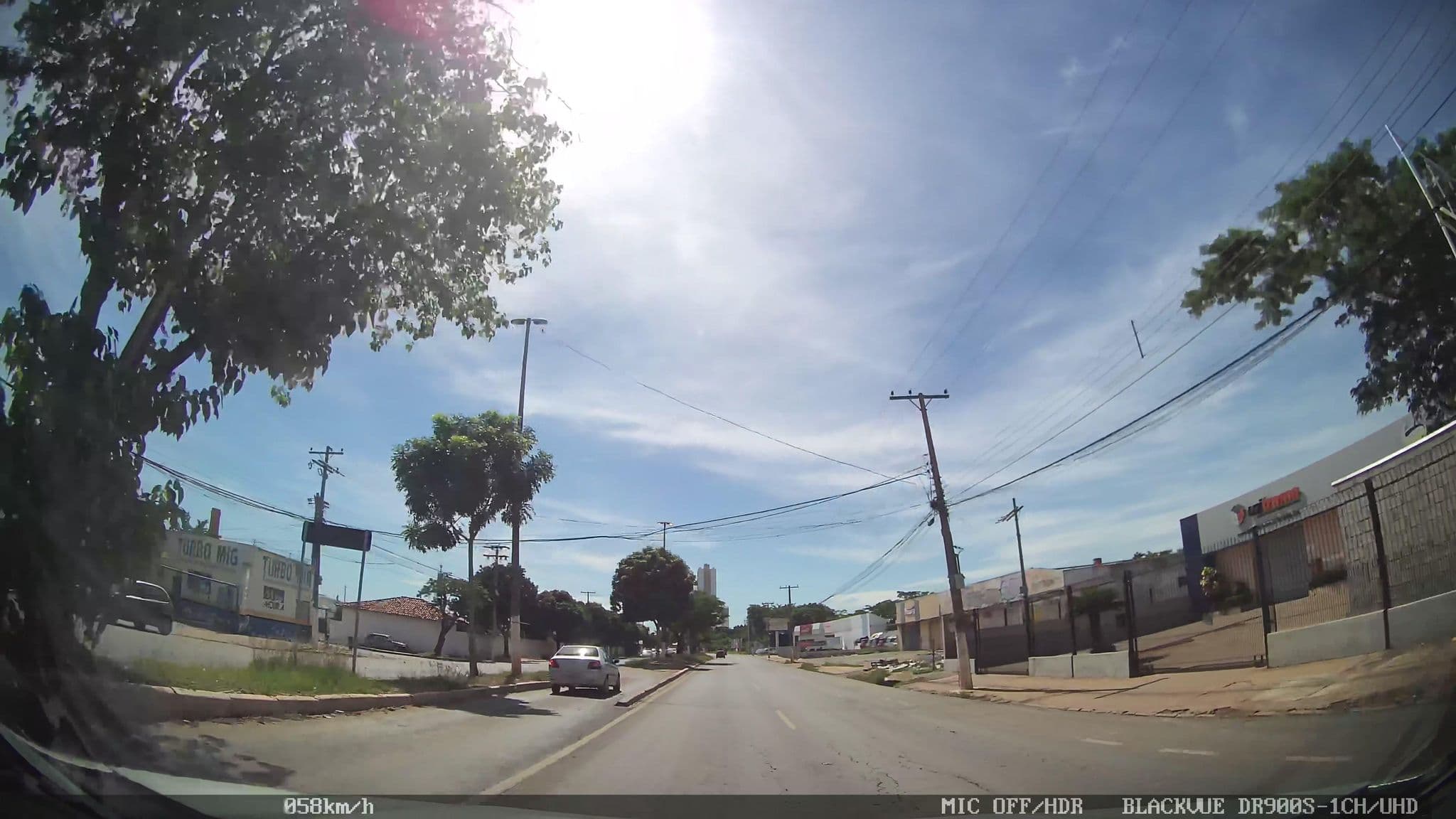 Street view near HOTEL SARTORI, Cuiabá — © kafri (CC BY-SA · Mapillary)