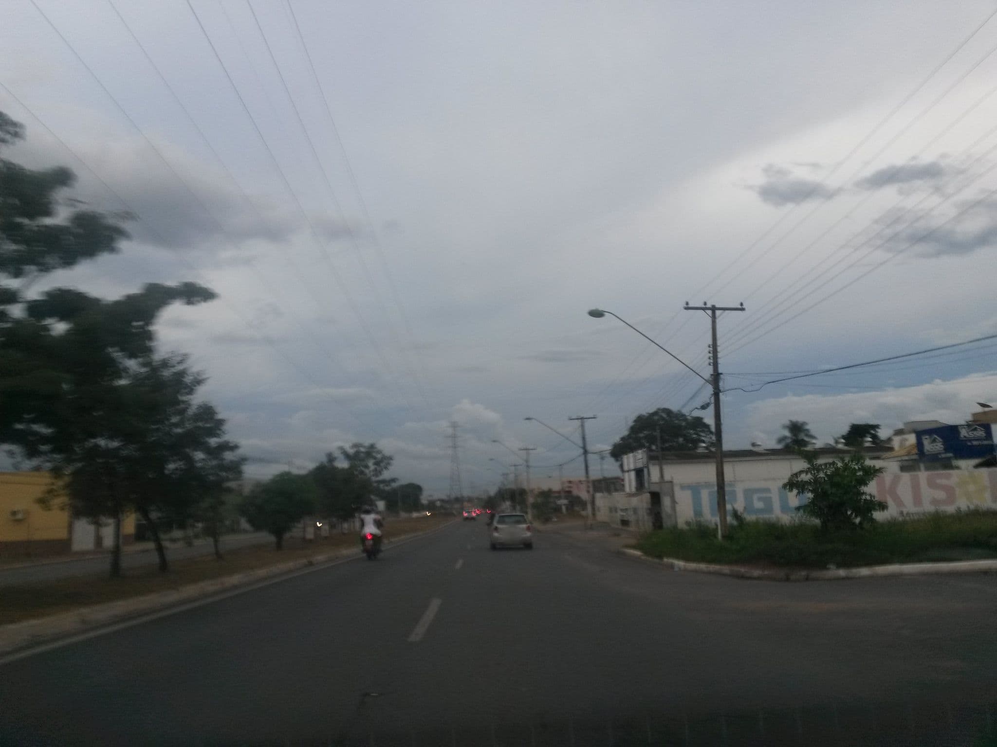 Street view near Kital Motel, Cuiabá — © thiagoeriksson (CC BY-SA · Mapillary)