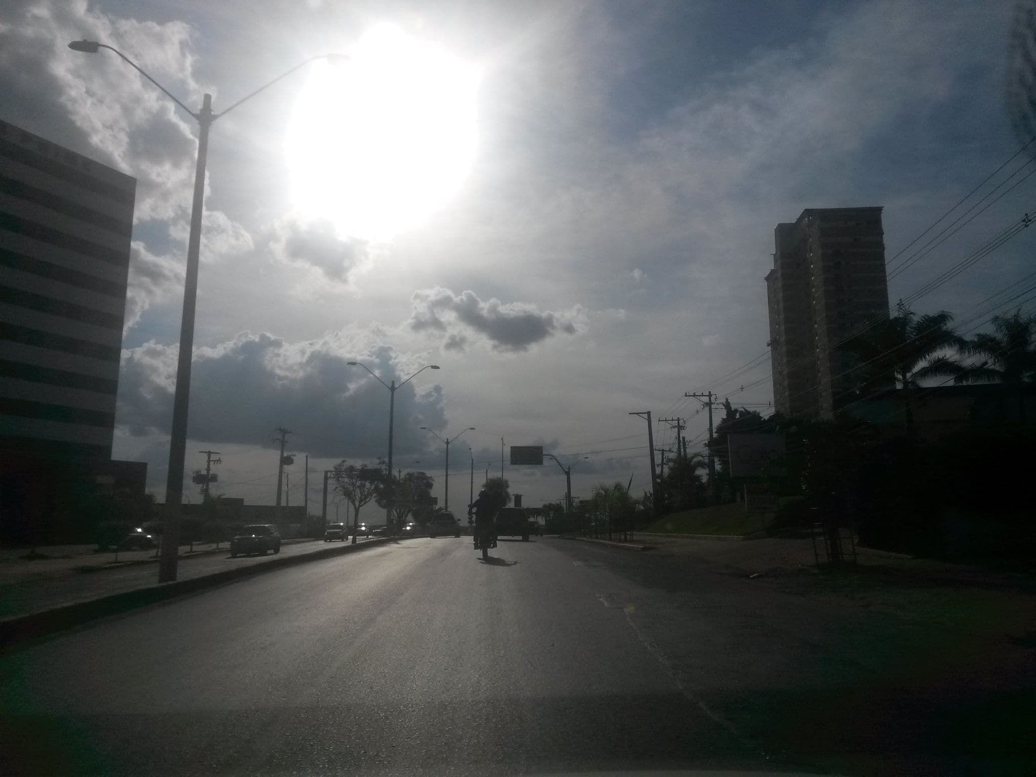 Street view near Motel Casa Blanca, Cuiabá — © thiagoeriksson (CC BY-SA · Mapillary)
