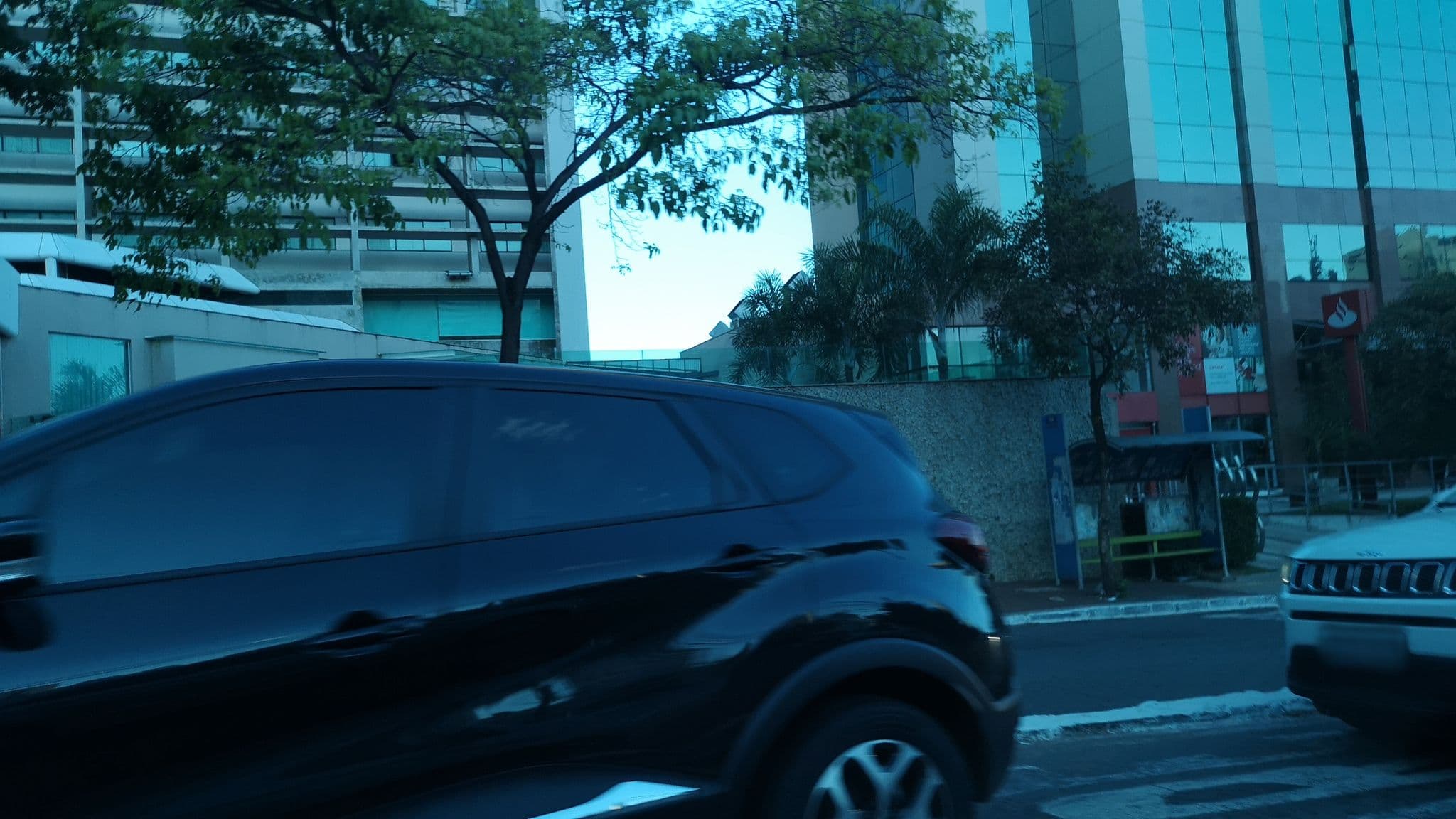 Street view near academia - K Hotel, Goiânia — © dacor (CC BY-SA · Mapillary)