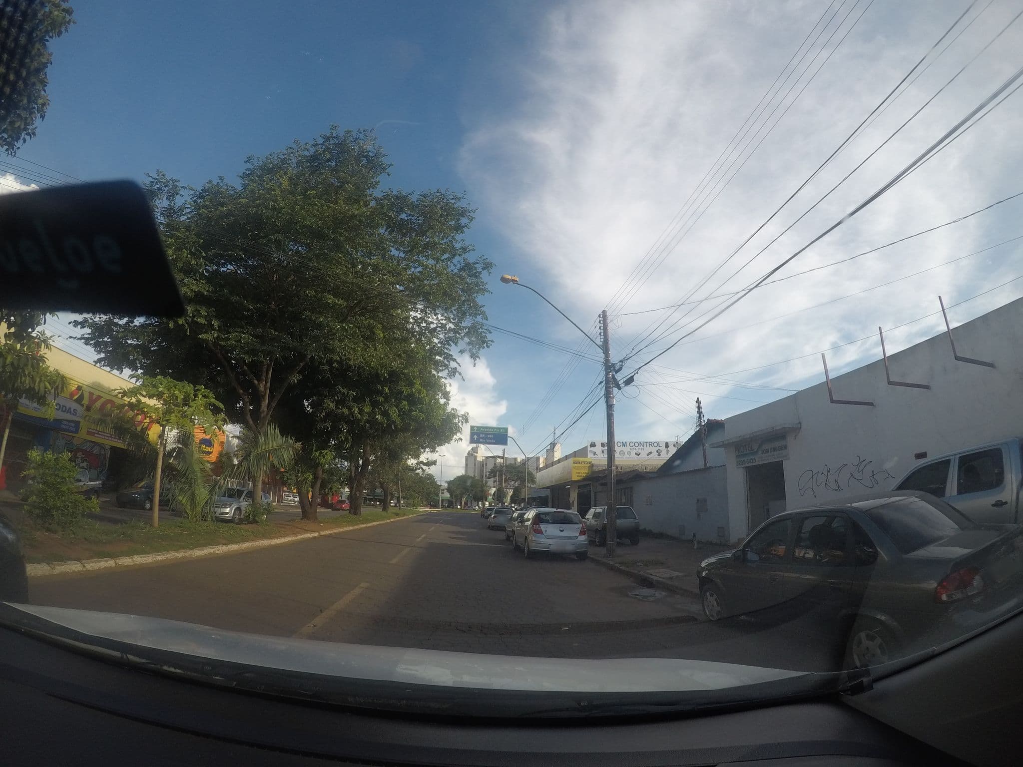 Street view near Damas Hotel, Goiânia — © marciosampaio (CC BY-SA · Mapillary)