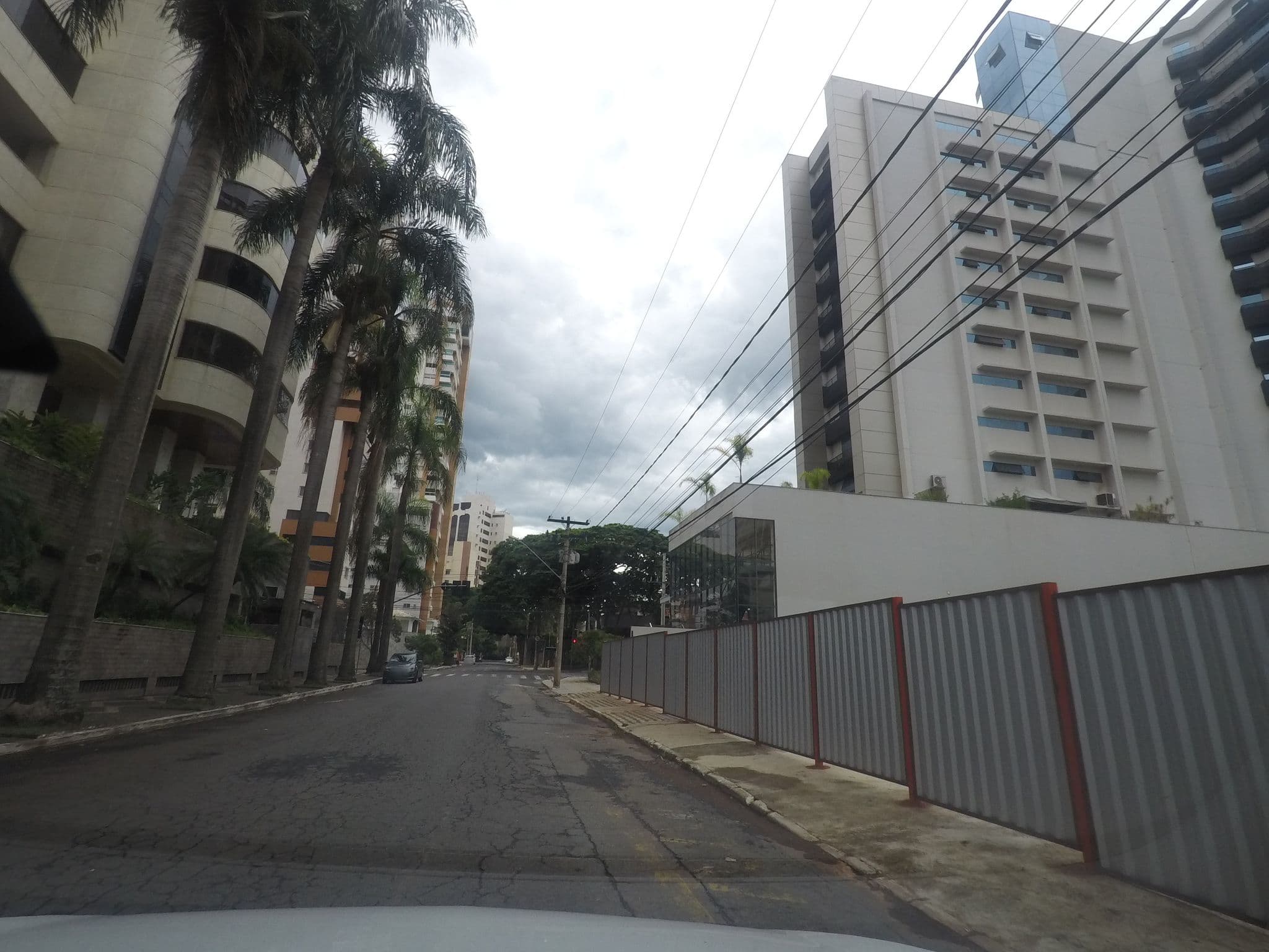 Street view near Apto 1405 - Hotel San Marino, Goiânia — © marciosampaio (CC BY-SA · Mapillary)