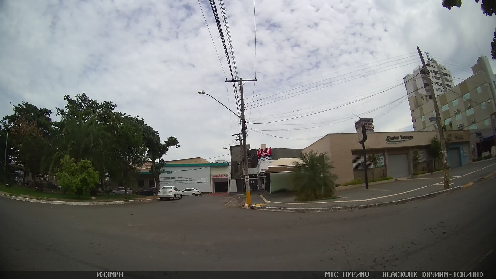 Street view near Nykanos Hotel, Goiânia — © kaart_4 (CC BY-SA · Mapillary)