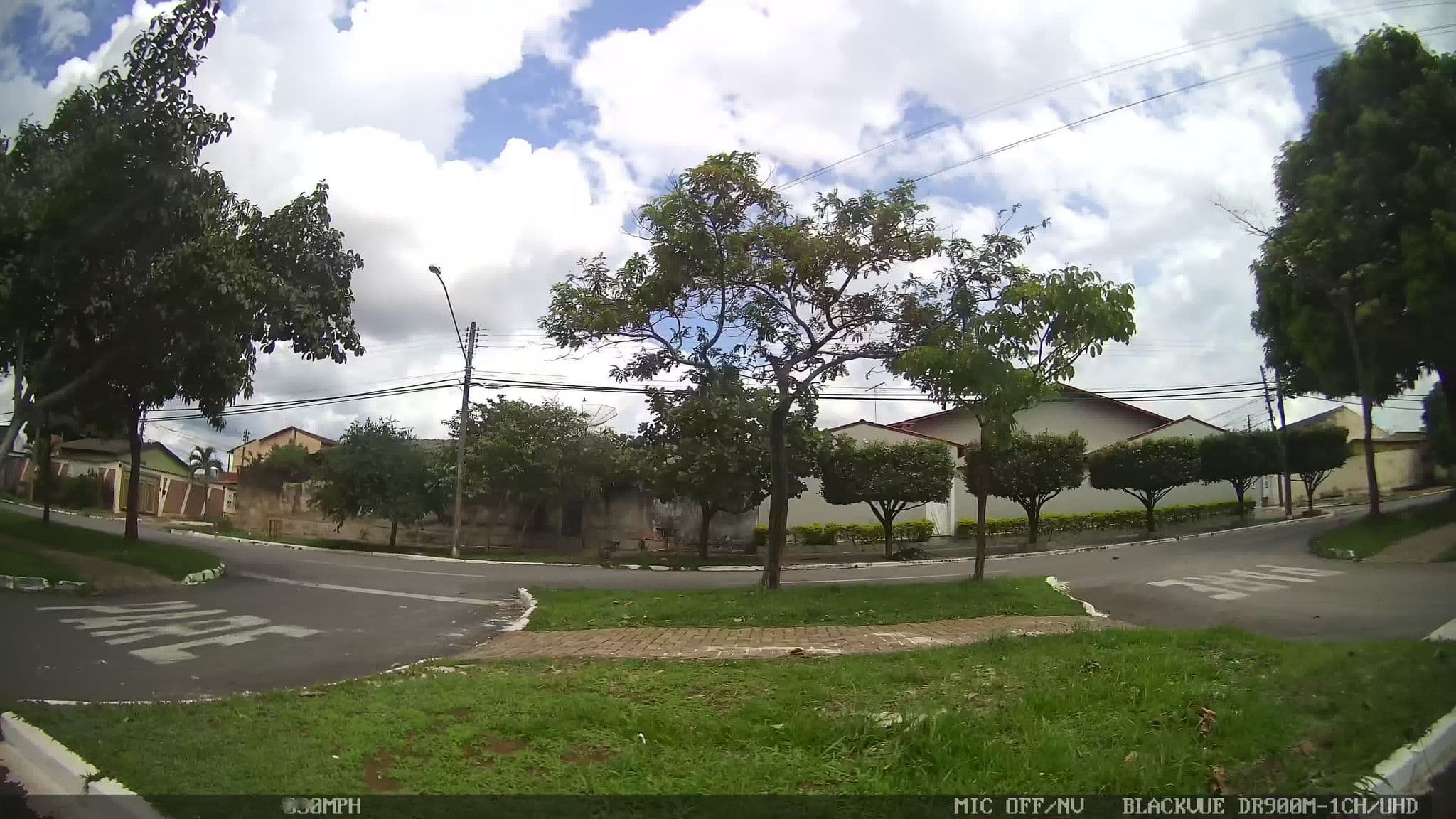 Street view near Gloria Cama & Cafe, Goiânia — © kaart_4 (CC BY-SA · Mapillary)