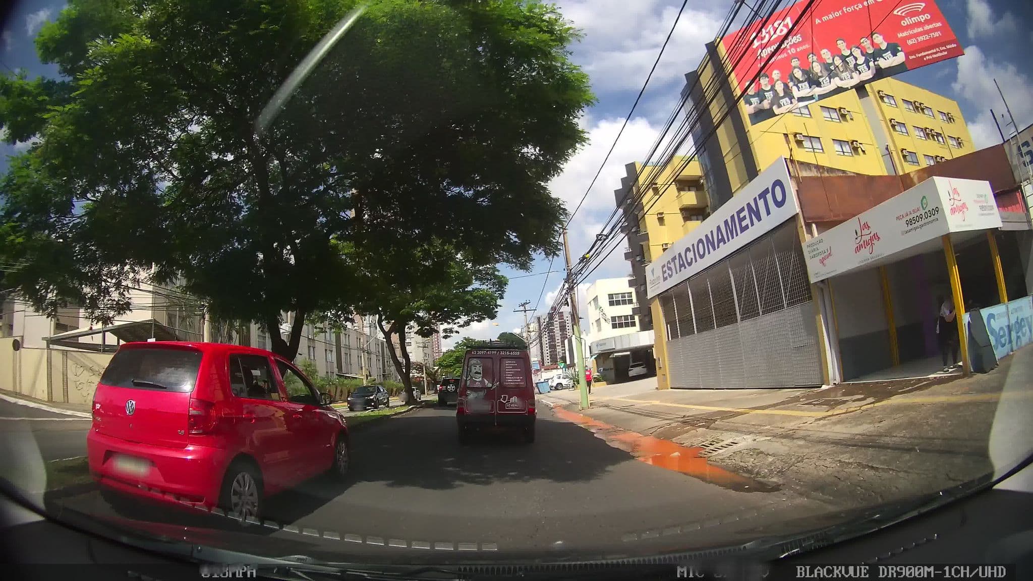 Street view near Plaza Inn Executive, Goiânia — © kaart_4 (CC BY-SA · Mapillary)
