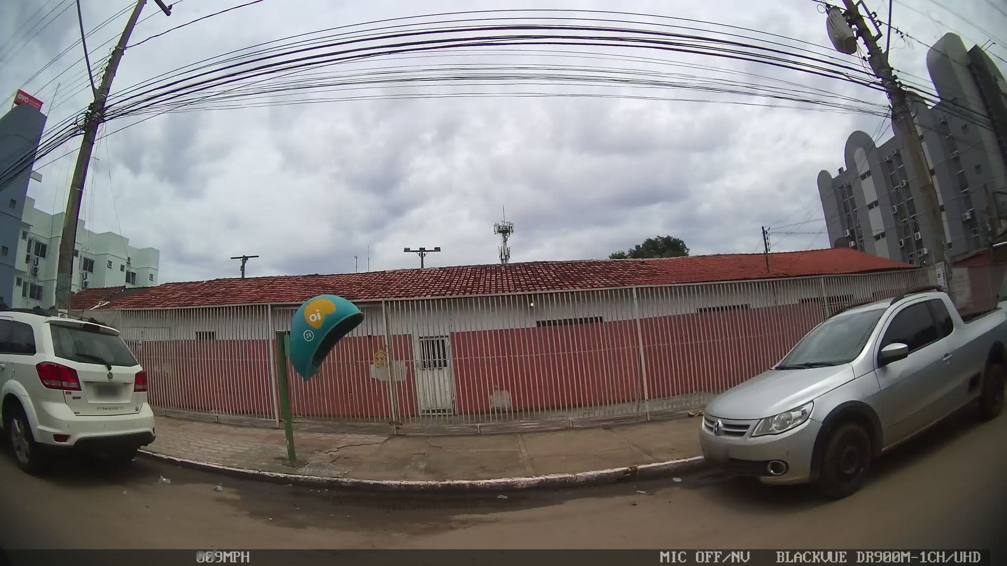 Street view near Hotel Serra das Águas, Goiânia — © kaart_4 (CC BY-SA · Mapillary)