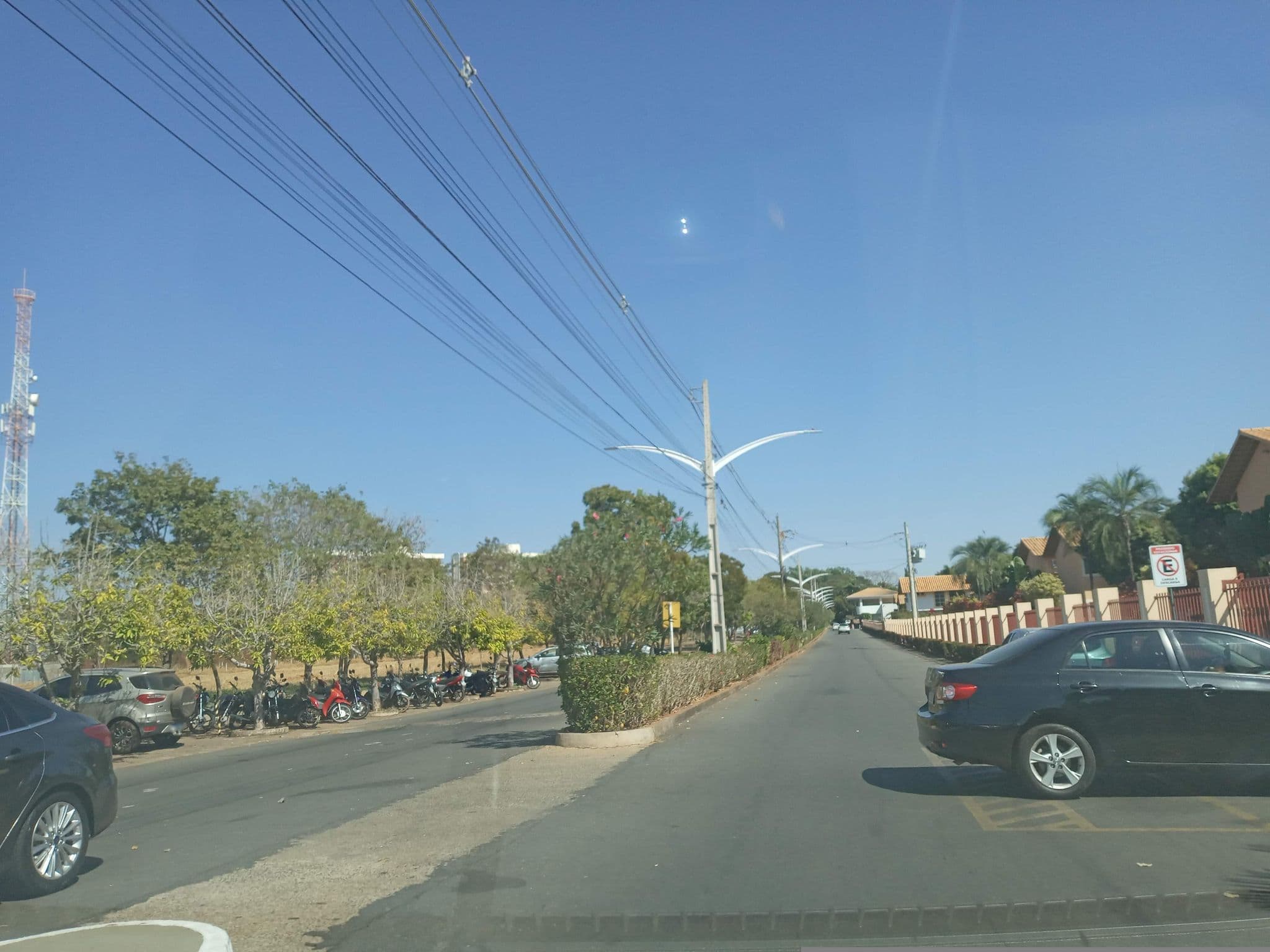Street view near Piscinas, Caldas Novas — © marcos_medeiros (CC BY-SA · Mapillary)
