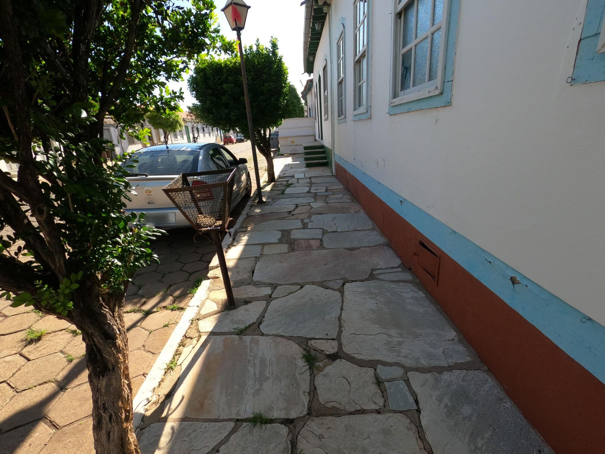 Street view near Dádiva Hotel Boutique, Pirenópolis — © MuitoAlemdasFronteiras (CC BY-SA · Mapillary)