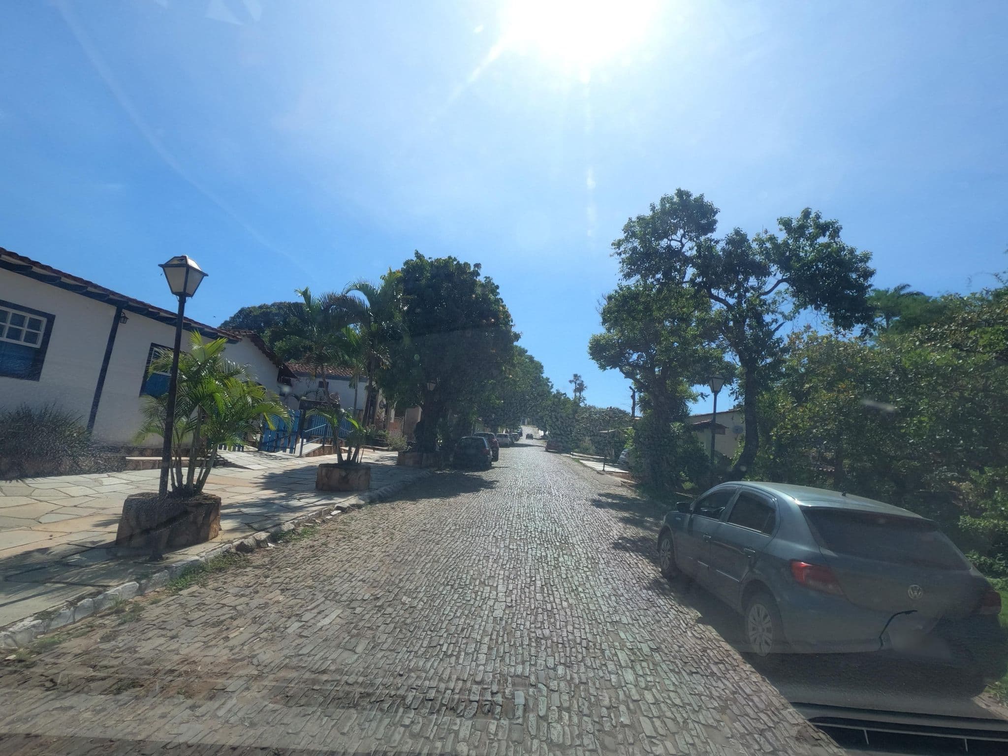 Street view near Pousada Vila Velha, Pirenópolis — © MuitoAlemdasFronteiras (CC BY-SA · Mapillary)
