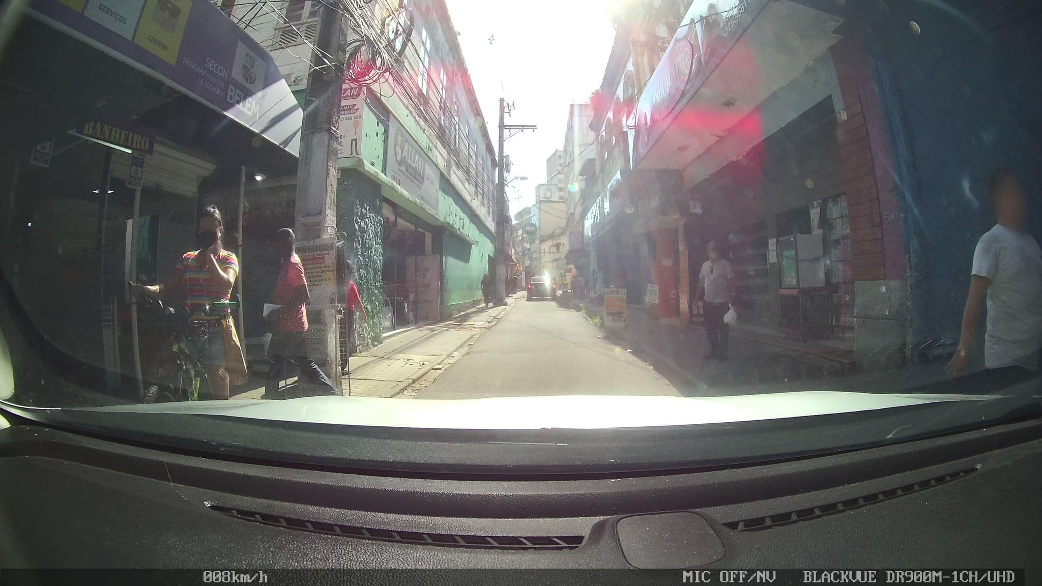 Street view near Hotel Acai Tropical, Belém — © kaart_2 (CC BY-SA · Mapillary)
