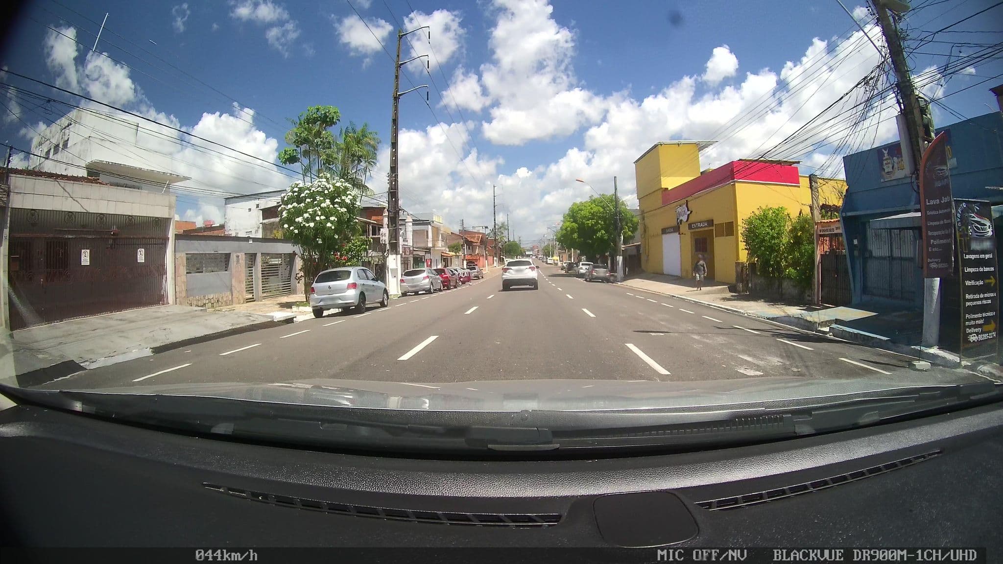 Street view near Pousada Tropical, Belém — © kaart_2 (CC BY-SA · Mapillary)