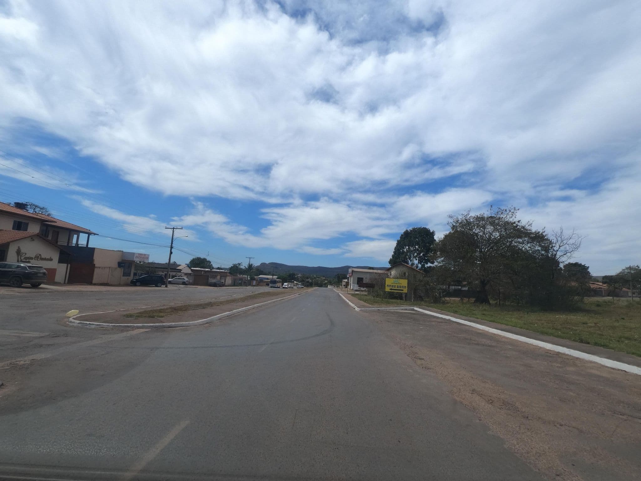 Street view near Pousada Capim Dourado, Alto Paraíso de Goiás — © MuitoAlemdasFronteiras (CC BY-SA · Mapillary)