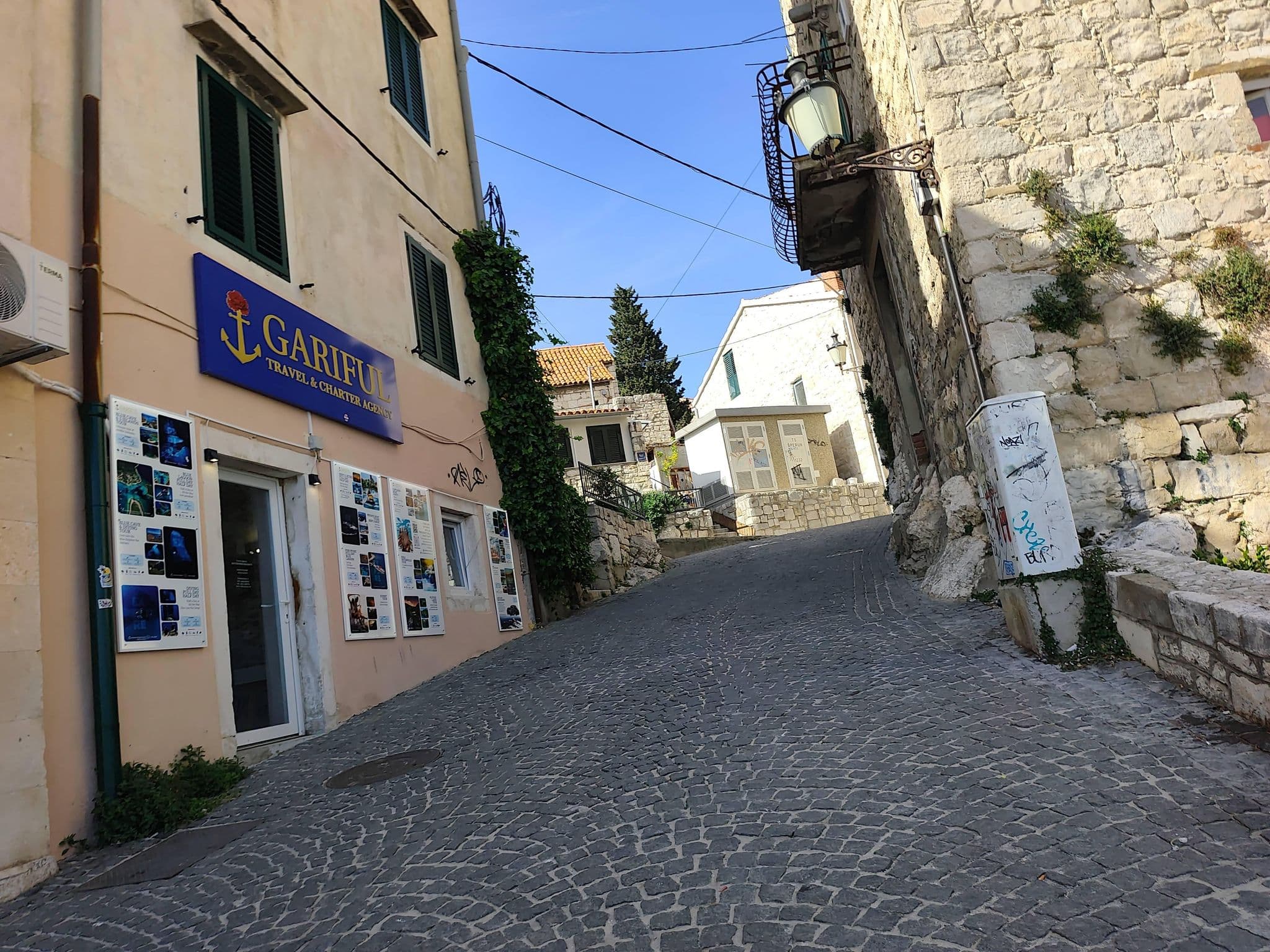 Street view near Bruno, Split — © Duro (CC BY-SA · Mapillary)