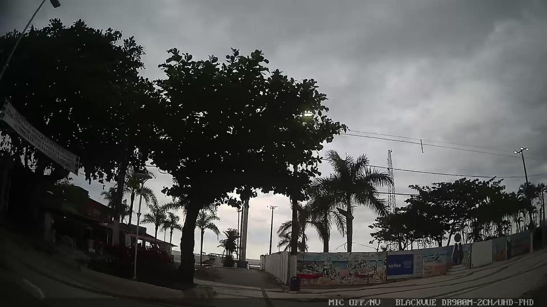 Street view near Casa de Pedra Guaruja, Guarujá — © yaf1 (CC BY-SA · Mapillary)