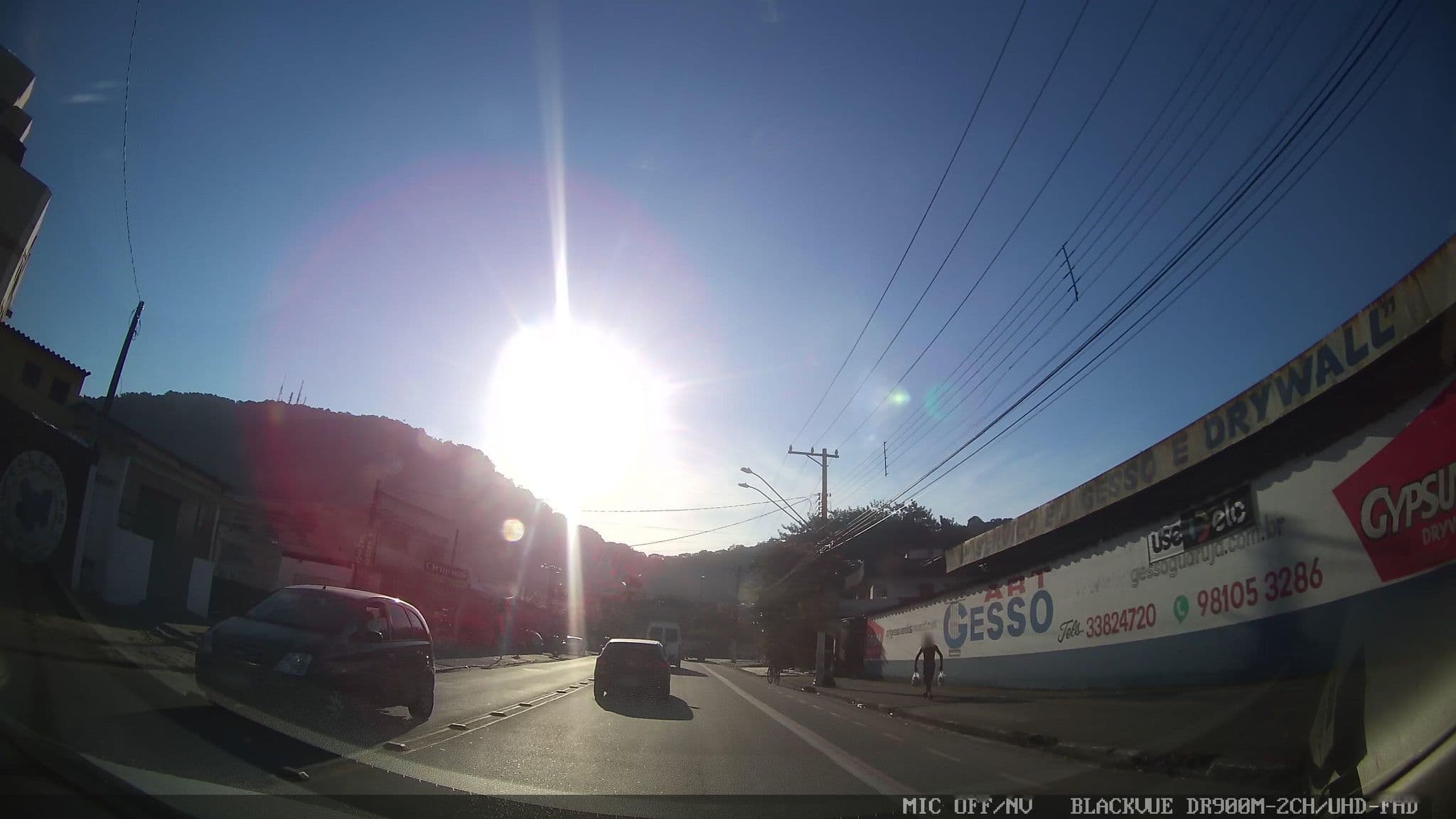 Street view near Curvão Surf House, Guarujá — © marciosampaio (CC BY-SA · Mapillary)