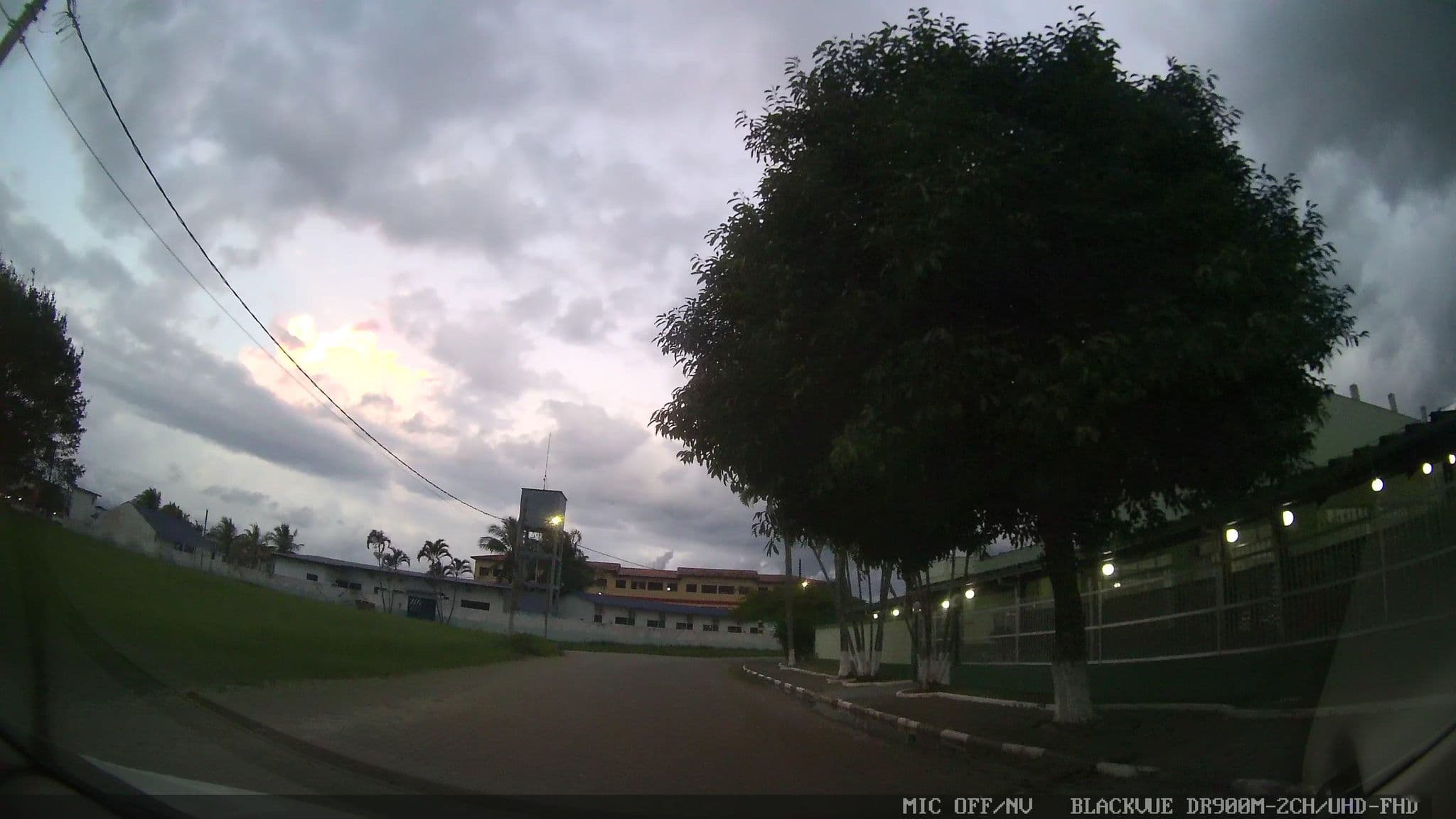 Street view near Colônia de férias, Caraguatatuba-SP, Caraguatatuba — © marciosampaio (CC BY-SA · Mapillary)