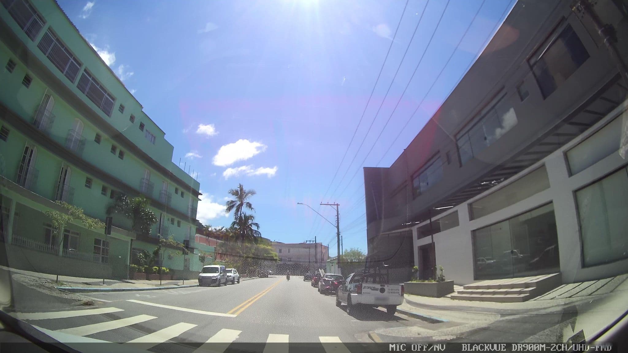 Street view near Ape na praia, Caraguatatuba — © marciosampaio (CC BY-SA · Mapillary)