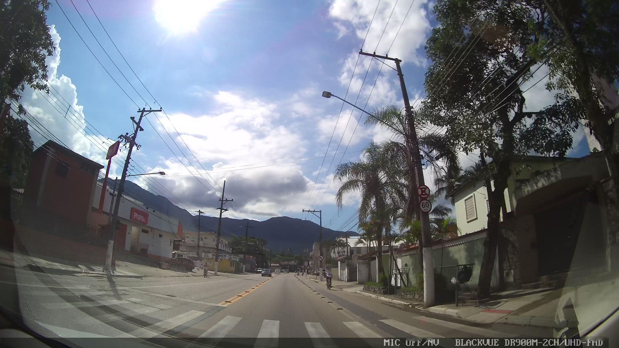 Street view near Itaú Unibanco Clube São Sebastião, Ilhabela — © marciosampaio (CC BY-SA · Mapillary)