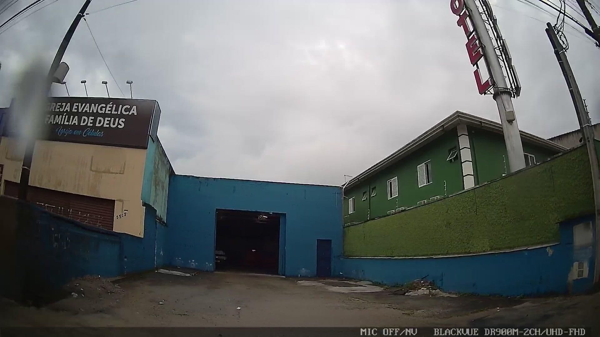 Street view near Hotel Cavalo Marinho Caraguatatuba, Caraguatatuba — © yaf1 (CC BY-SA · Mapillary)