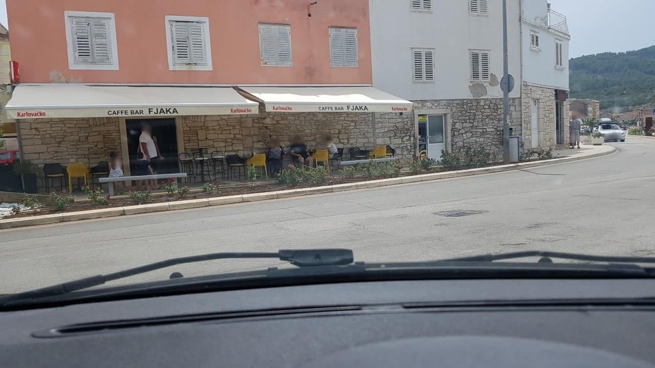 Street view near Korkyra, Vela Luka — © mik007 (CC BY-SA · Mapillary)