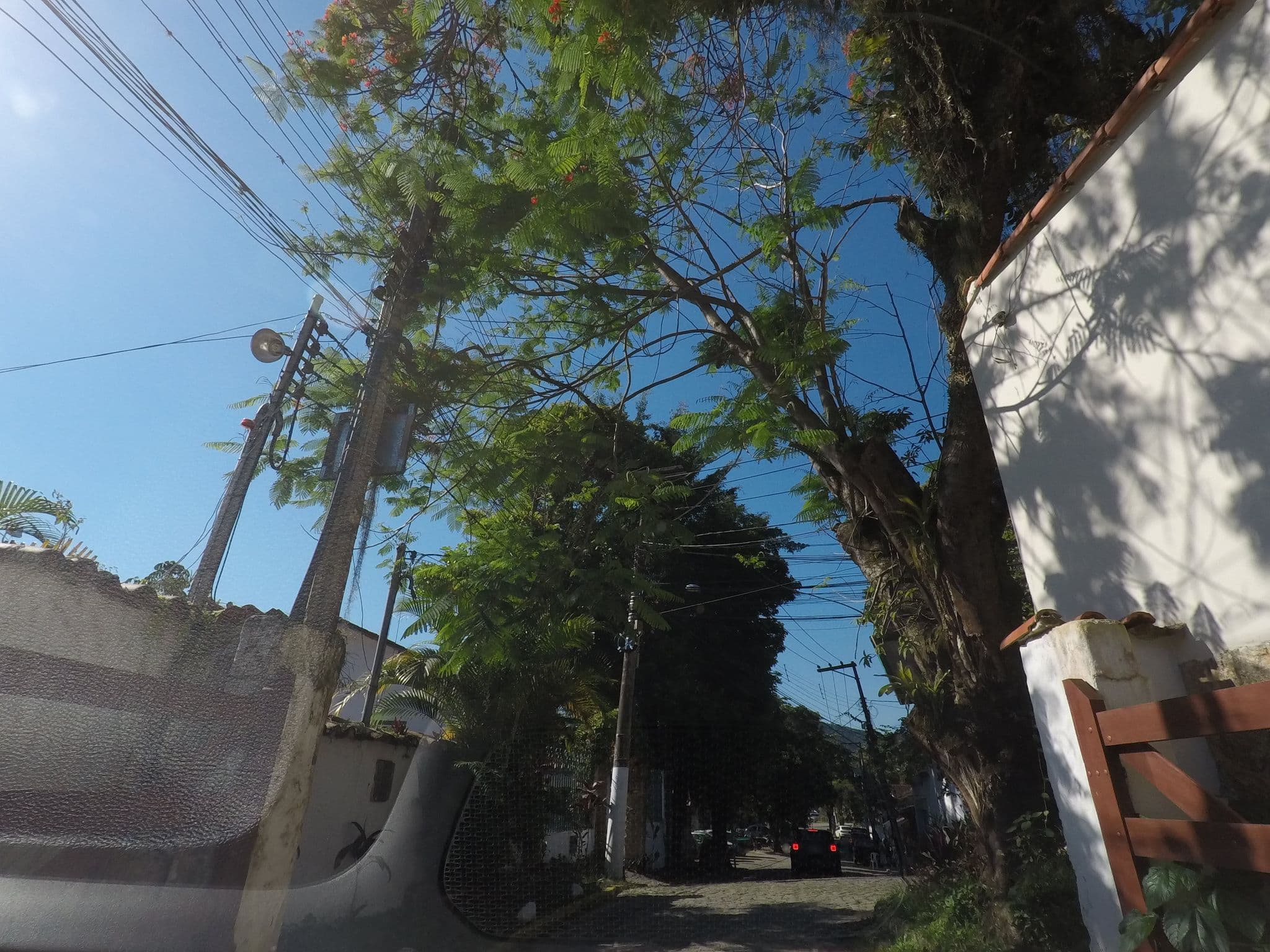Street view near Quarto no Bairro do Pontal, Paraty — © pablo (CC BY-SA · Mapillary)