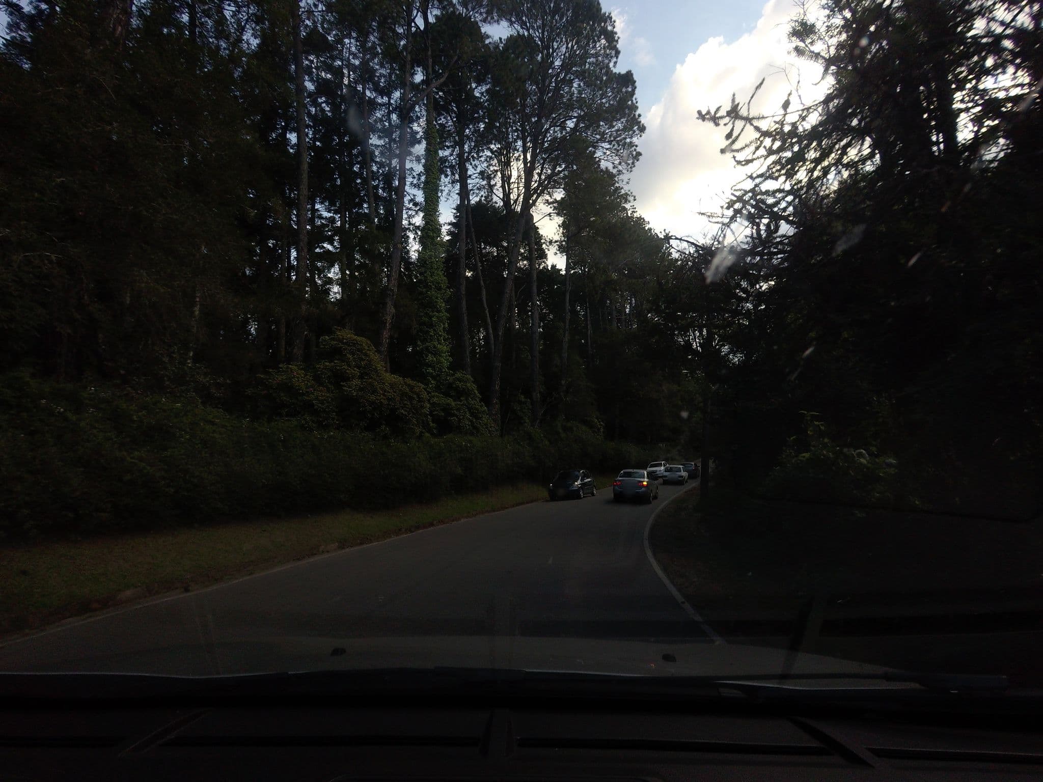 Street view near Chalés Villa Valentina, Campos do Jordão — © andersoal (CC BY-SA · Mapillary)