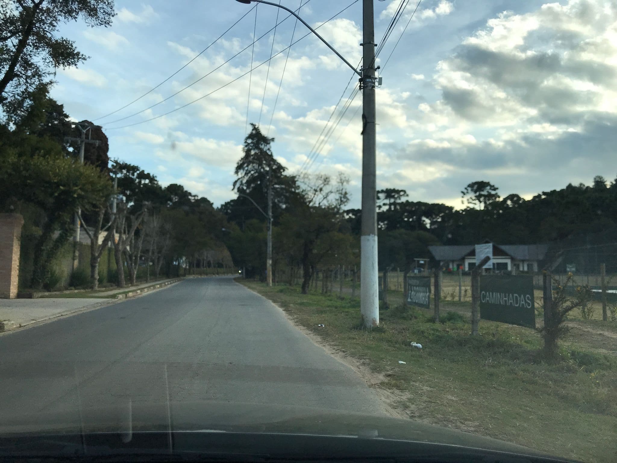 Street view near Carballo Hotel & Spa, Campos do Jordão — © thierryajeaniphone (CC BY-SA · Mapillary)