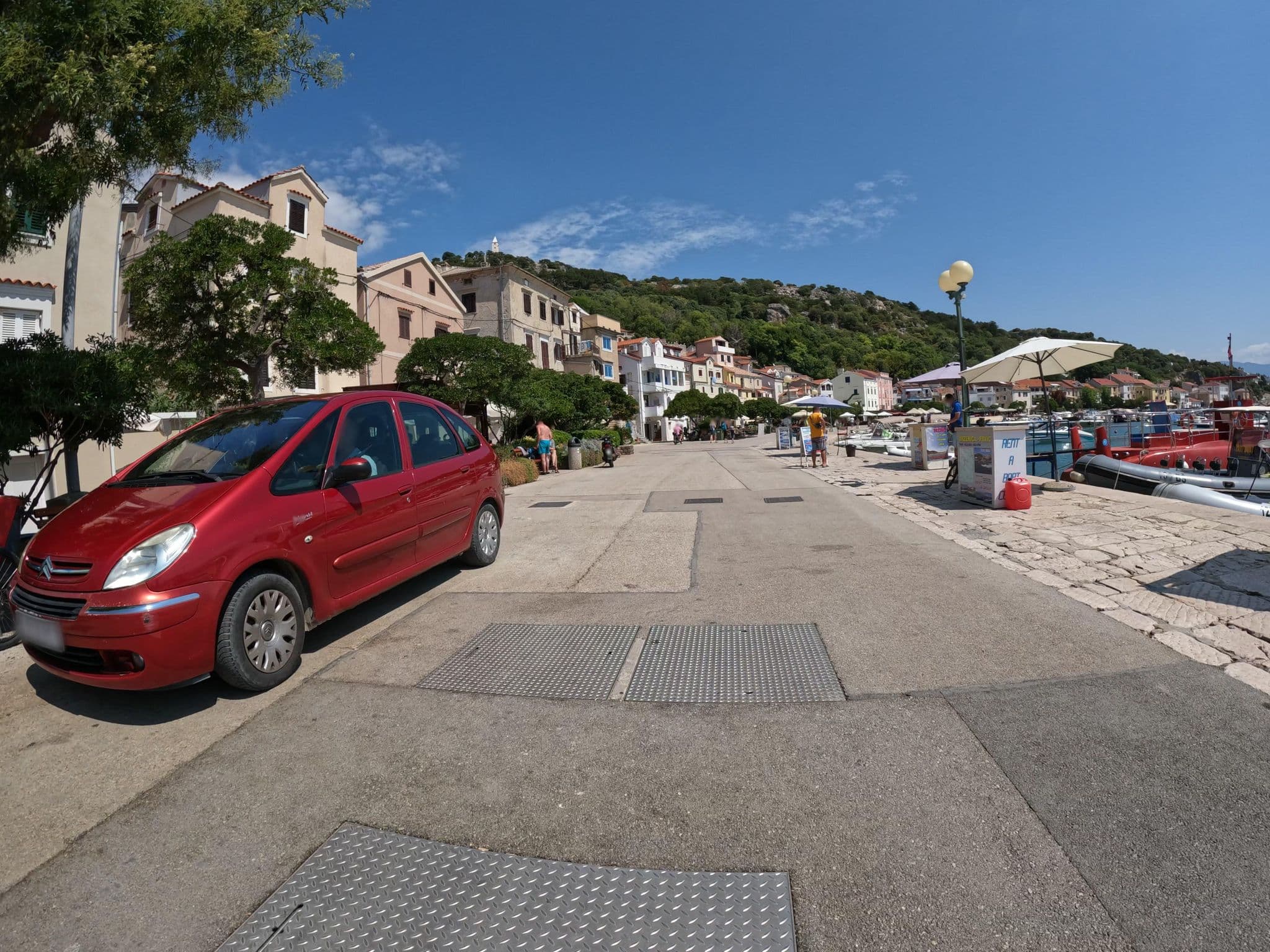 Street view near Apartmani Sanja, Punat — © erias (CC BY-SA · Mapillary)