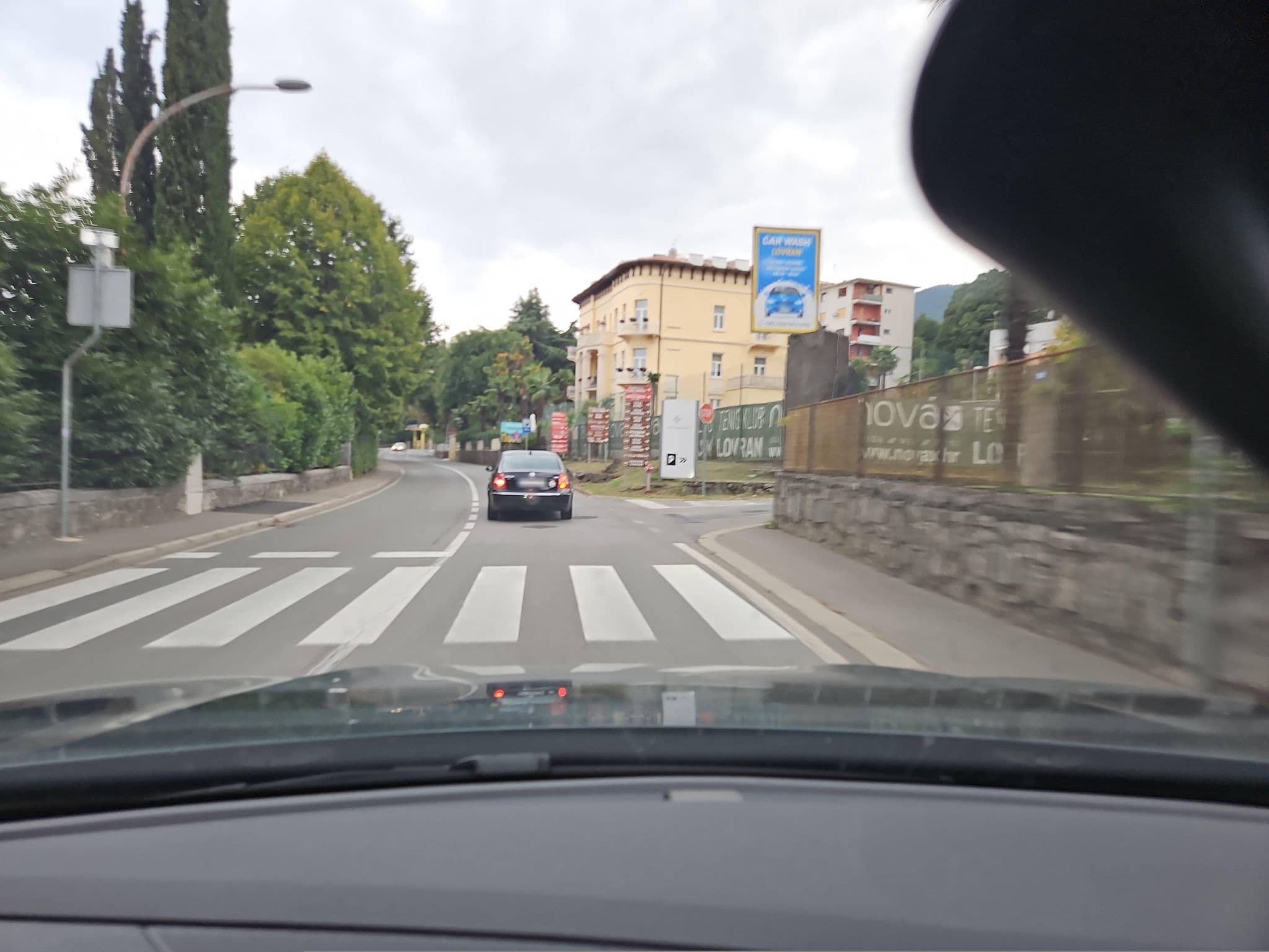Street view near Hostel Link, Lovran — © toho (CC BY-SA · Mapillary)