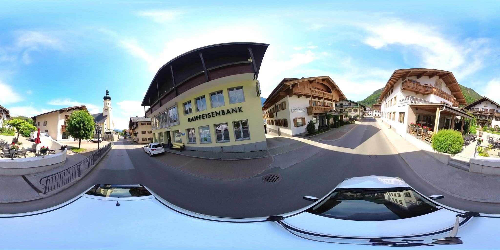 Street view near Posthotel Erlerwirt, Niederndorf — © osmplus_org (CC BY-SA · Mapillary)