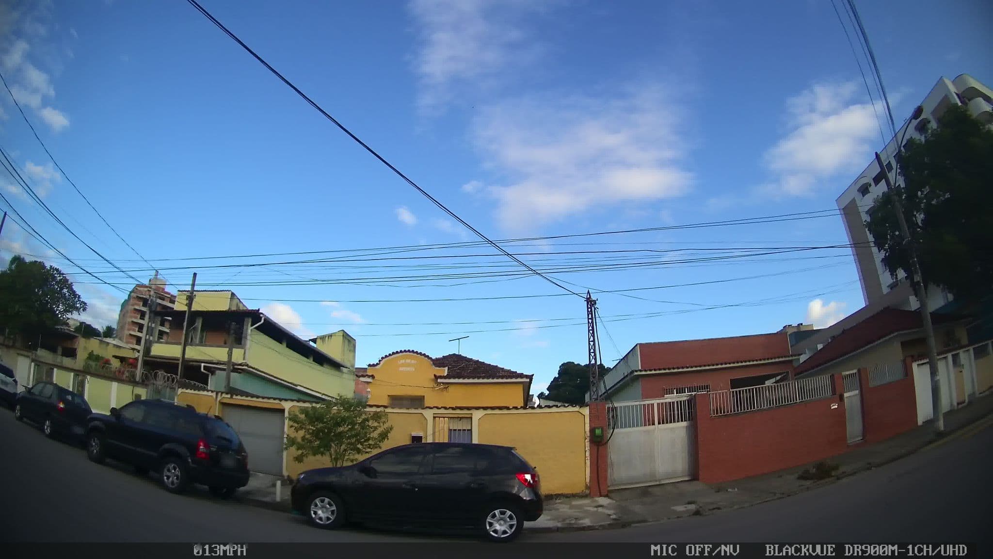 Street view near Albergue Oliveira, São João de Meriti — © kaart_1 (CC BY-SA · Mapillary)