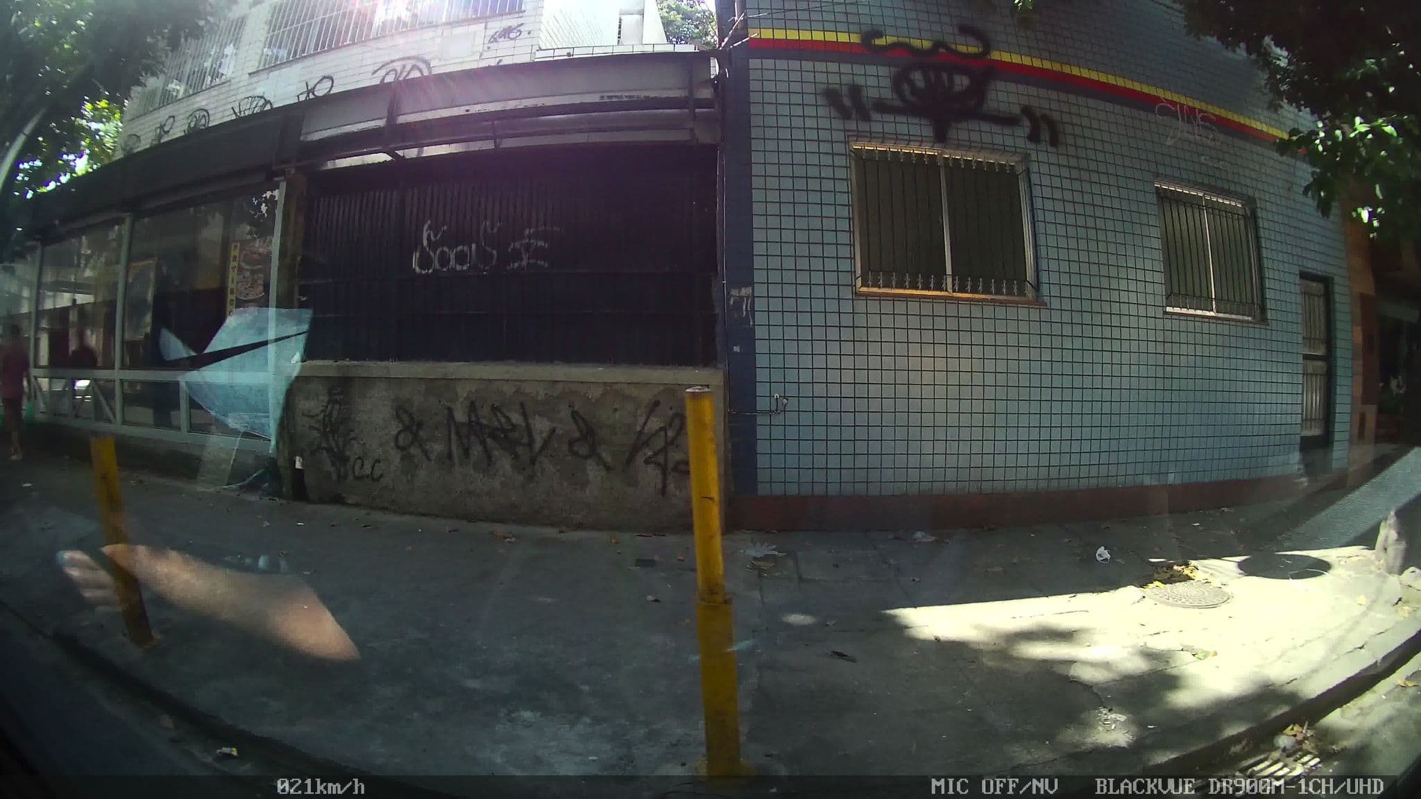 Street view near Club Med Resort - Tijuca, Estácio — © kaart_2 (CC BY-SA · Mapillary)