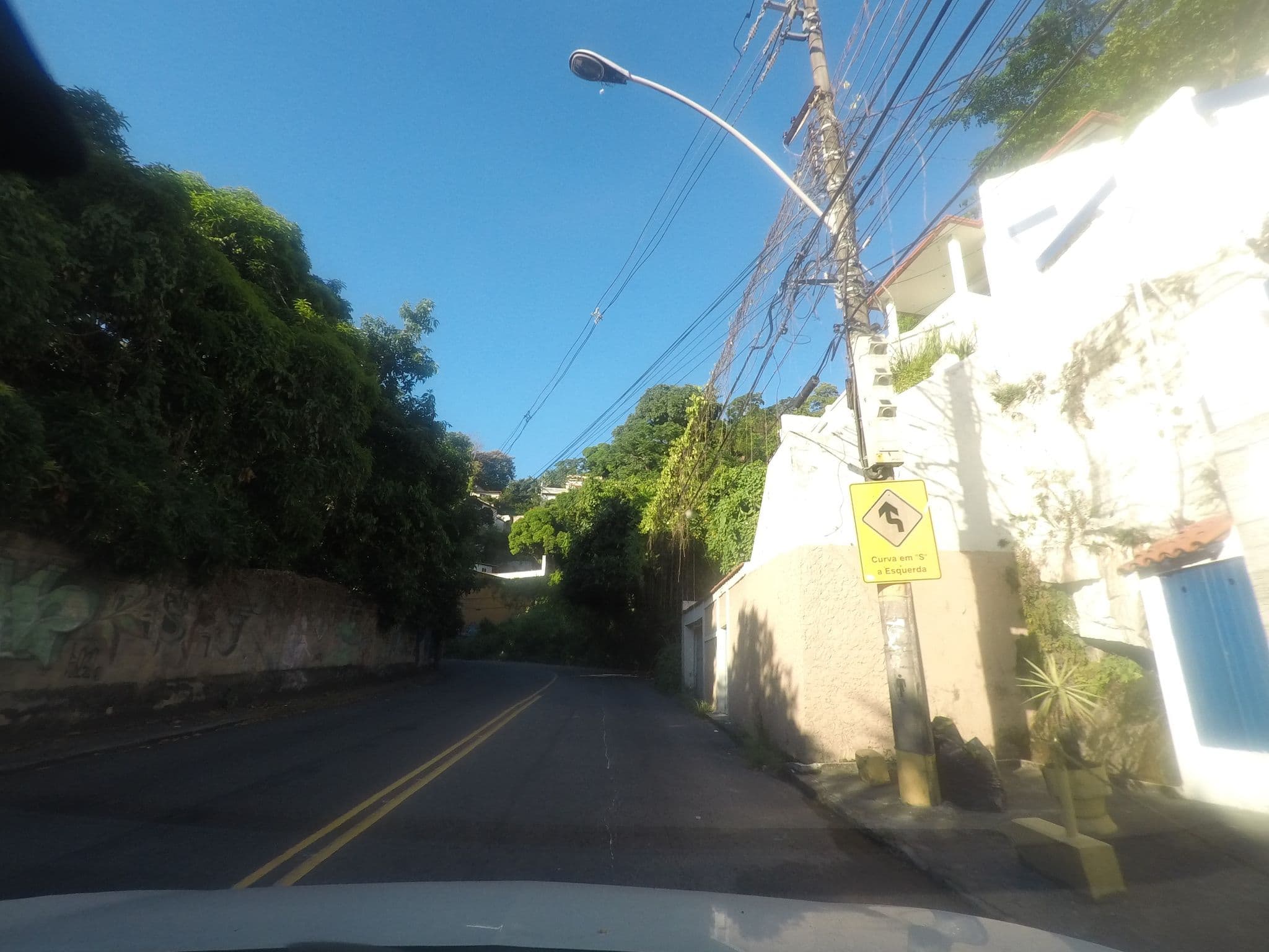 Street view near Rio Comfort, Catete — © marciosampaio (CC BY-SA · Mapillary)